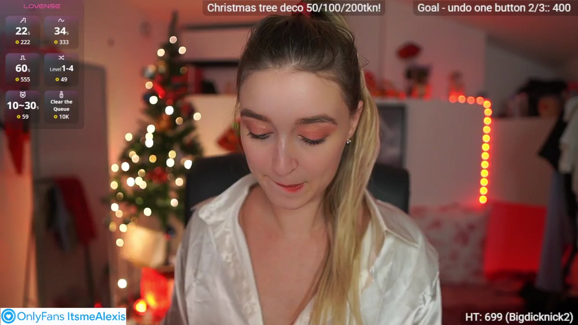 Gallery image thumbnail from Alexis__Texas's myfreecams stream on, 12/18/2025, 24:37 image 12 of 20