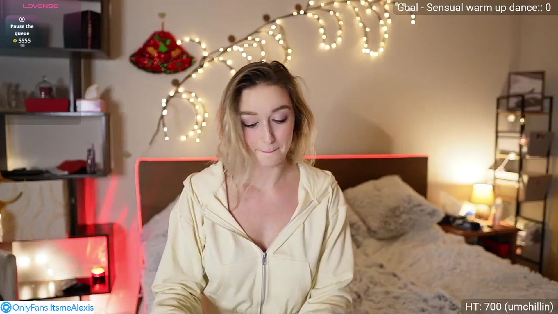 Gallery image thumbnail from Alexis__Texas's myfreecams stream on, 12/28/2025, 23:14 image 8 of 20