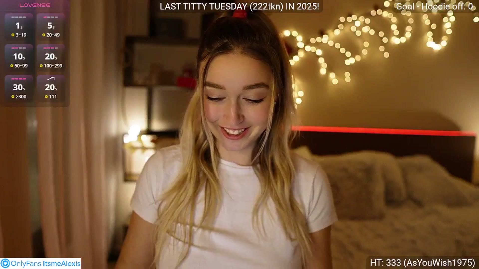 Gallery image thumbnail from Alexis__Texas's myfreecams stream on, 12/30/2025, 18:06 image 3 of 20