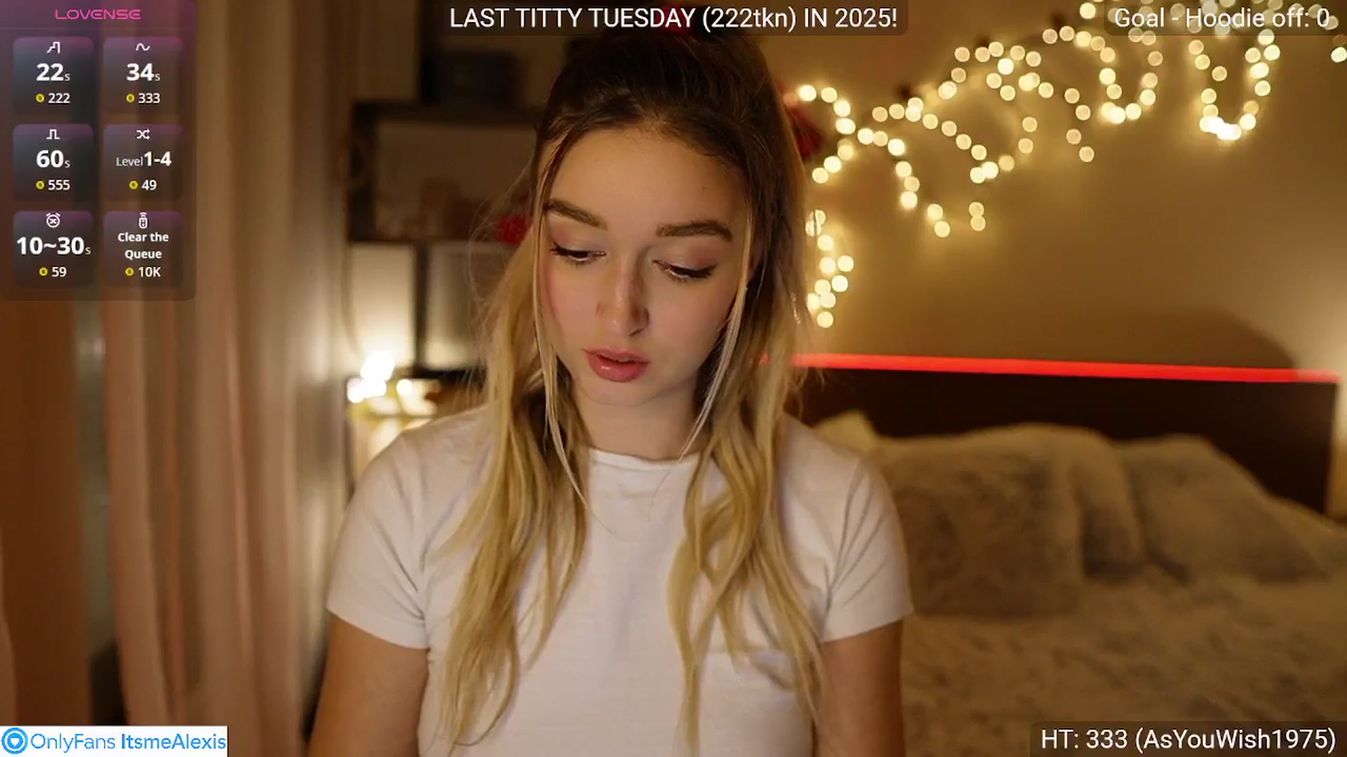 Gallery image thumbnail from Alexis__Texas's myfreecams stream on, 12/30/2025, 18:06 image 17 of 20