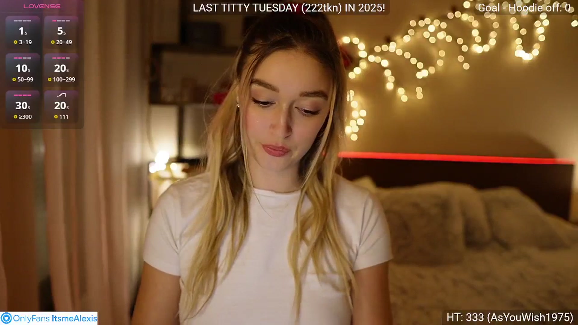 Gallery image thumbnail from Alexis__Texas's myfreecams stream on, 12/30/2025, 18:06 image 16 of 20