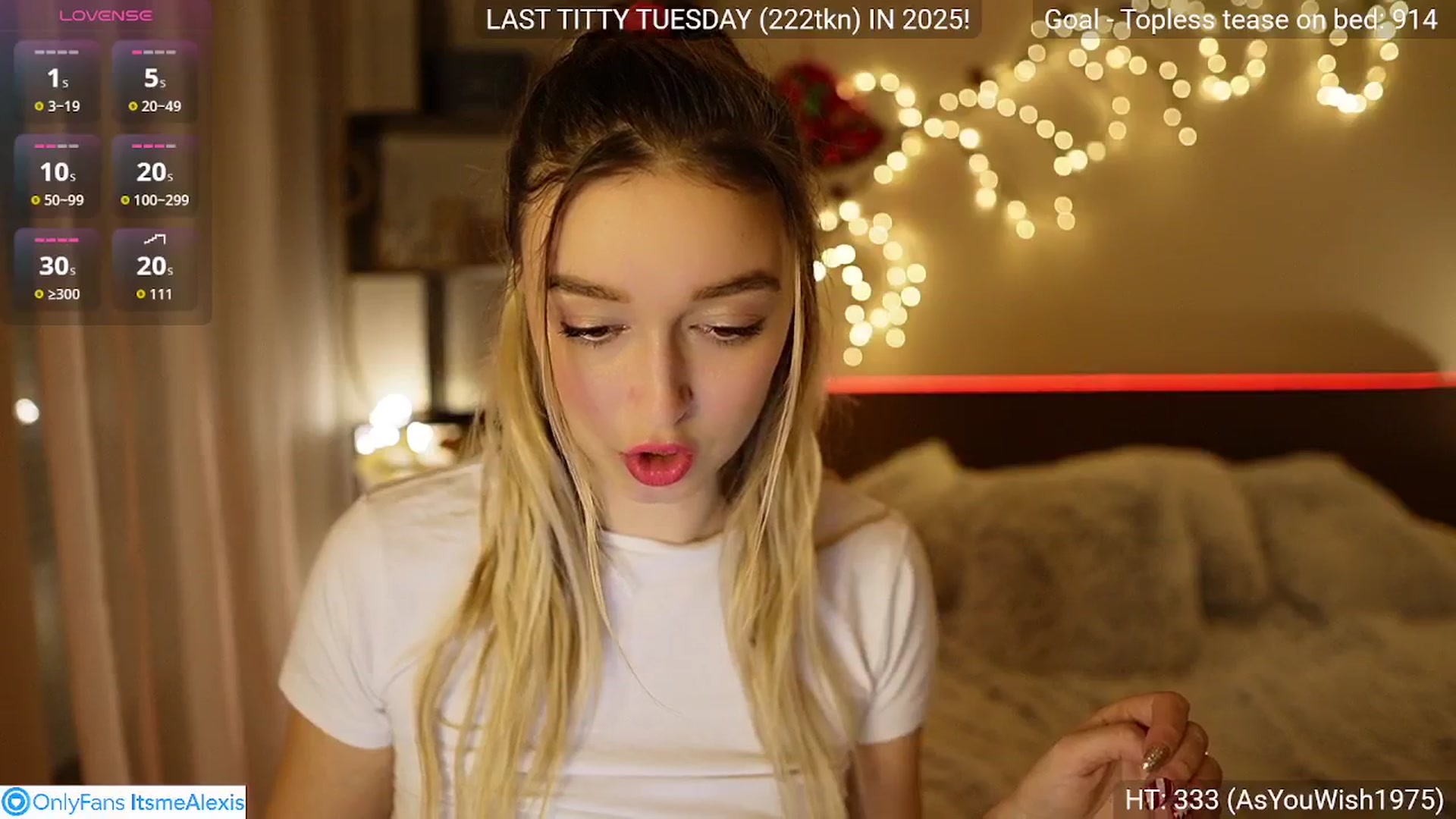 Gallery image thumbnail from Alexis__Texas's myfreecams stream on, 12/30/2025, 19:42 image 14 of 20