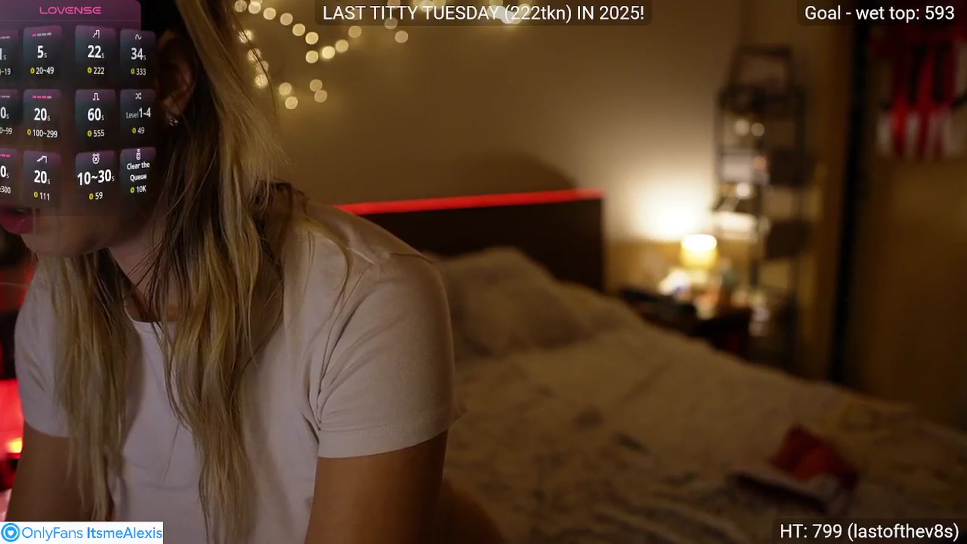 Gallery image thumbnail from Alexis__Texas's myfreecams stream on, 12/30/2025, 21:50 image 14 of 20