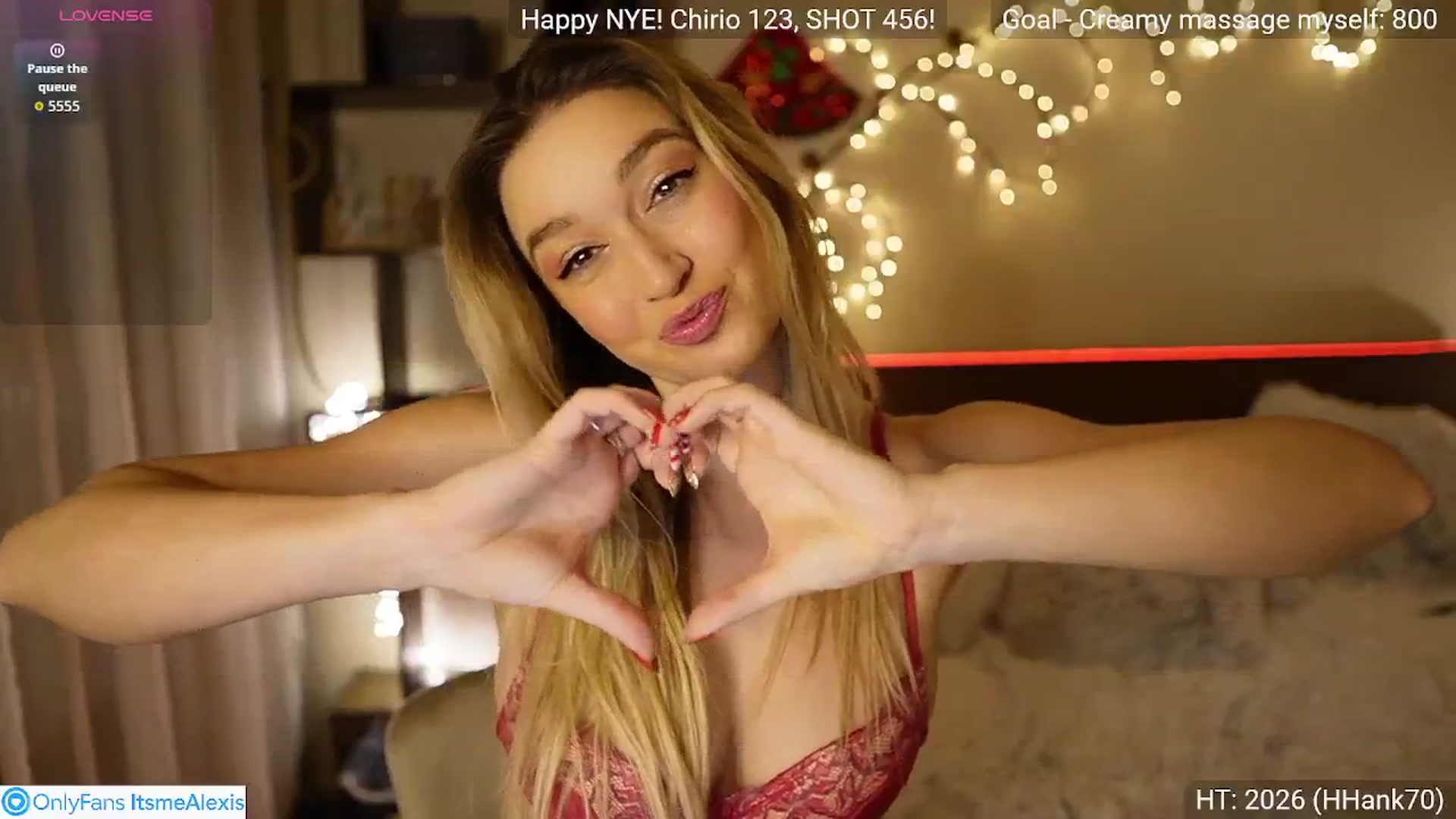 Gallery image thumbnail from Alexis__Texas's myfreecams stream on, 12/31/2025, 19:26 image 17 of 20