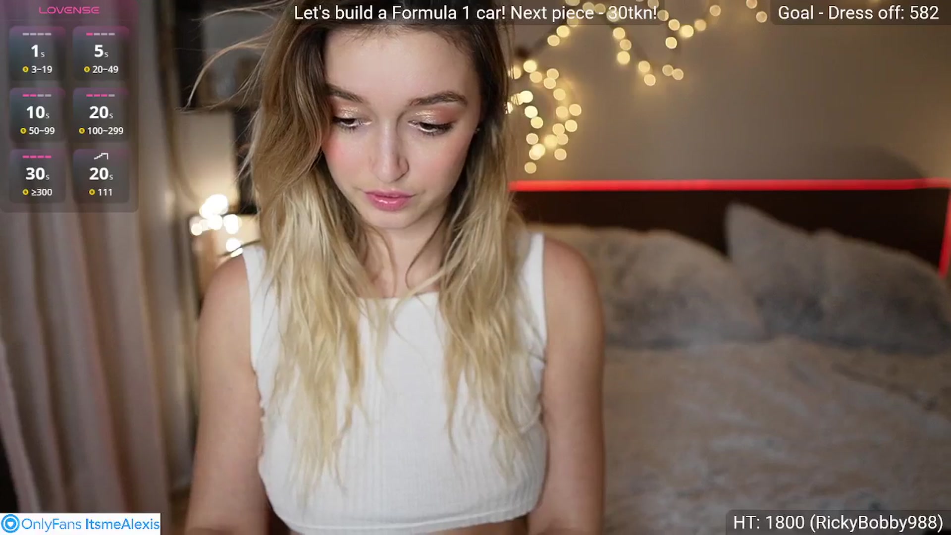 Gallery image thumbnail from Alexis__Texas's myfreecams stream on, 01/19/2026, 24:49 image 18 of 20