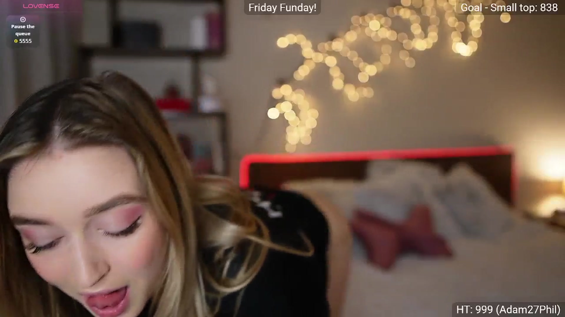 Gallery image thumbnail from Alexis__Texas's myfreecams stream on, 02/27/2026, 21:03 image 18 of 20