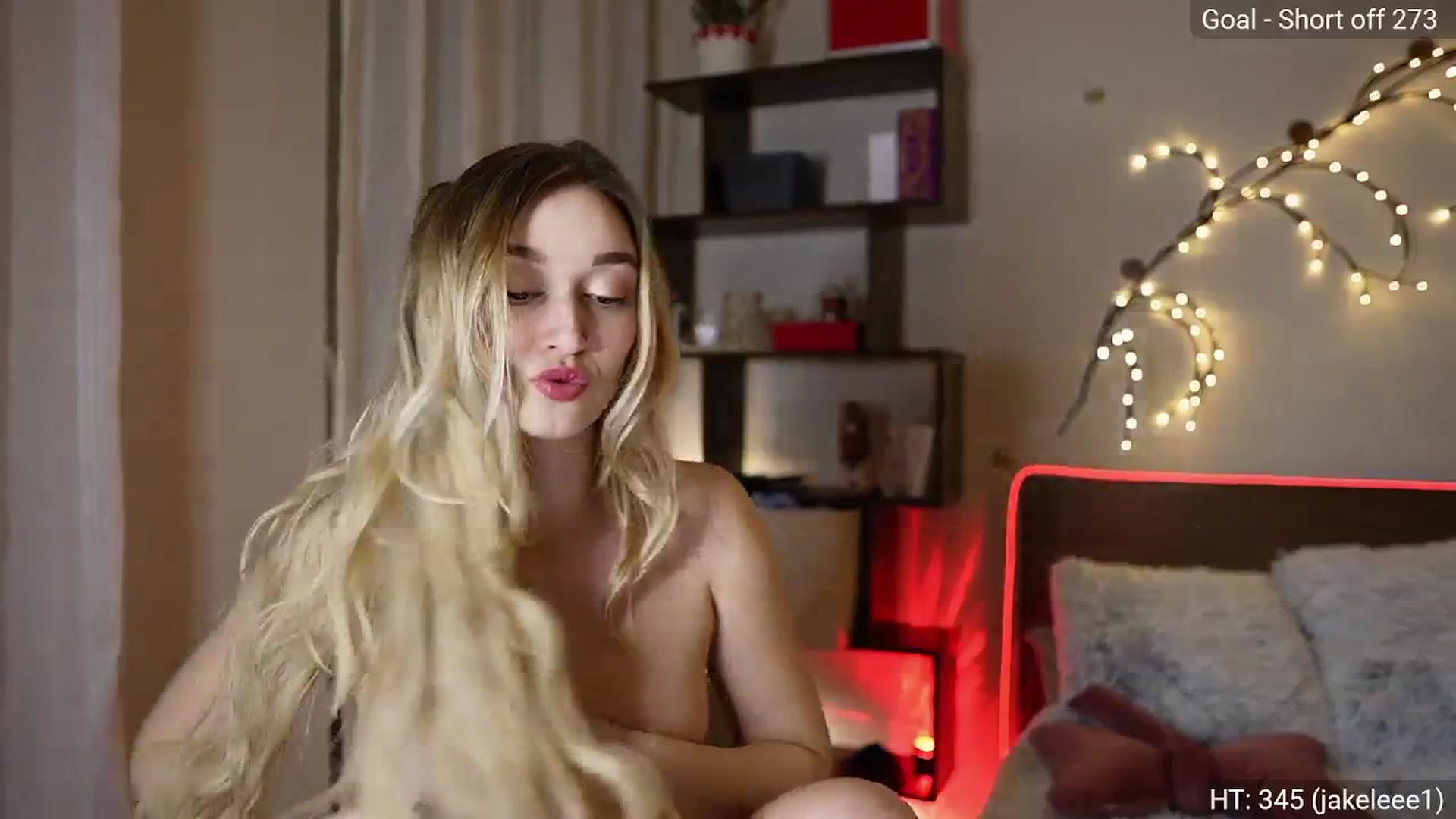 Gallery image thumbnail from Alexis__Texas's myfreecams stream on, 03/06/2026, 24:24 image 15 of 20