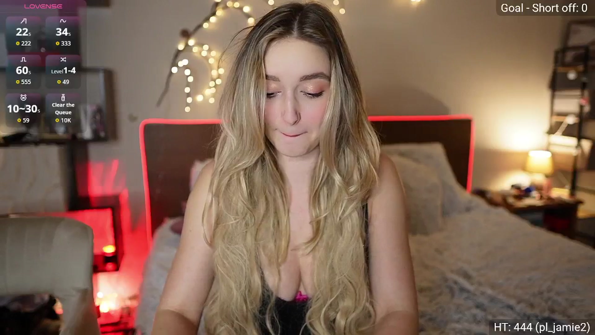 Gallery image thumbnail from Alexis__Texas's myfreecams stream on, 03/09/2026, 24:34 image 4 of 20