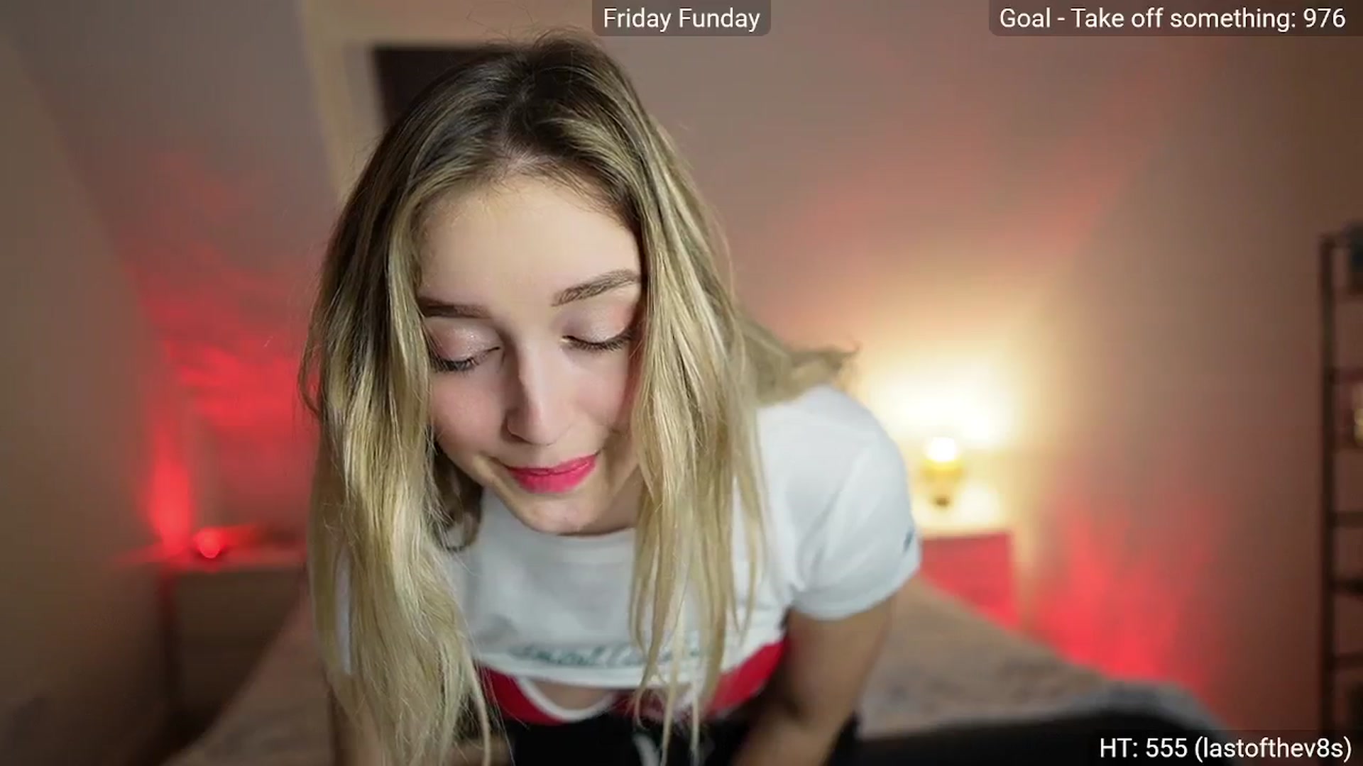 Gallery image thumbnail from Alexis__Texas's myfreecams stream on, 04/03/2026, 21:19 image 12 of 20