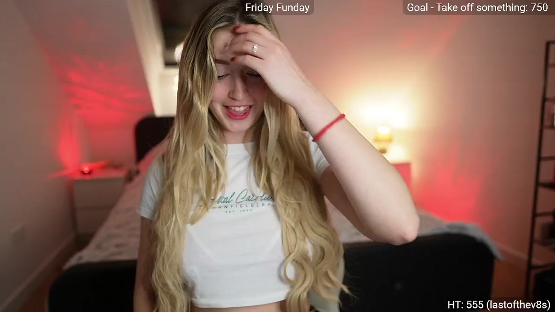Gallery image thumbnail from Alexis__Texas's myfreecams stream on, 04/03/2026, 21:19 image 18 of 20