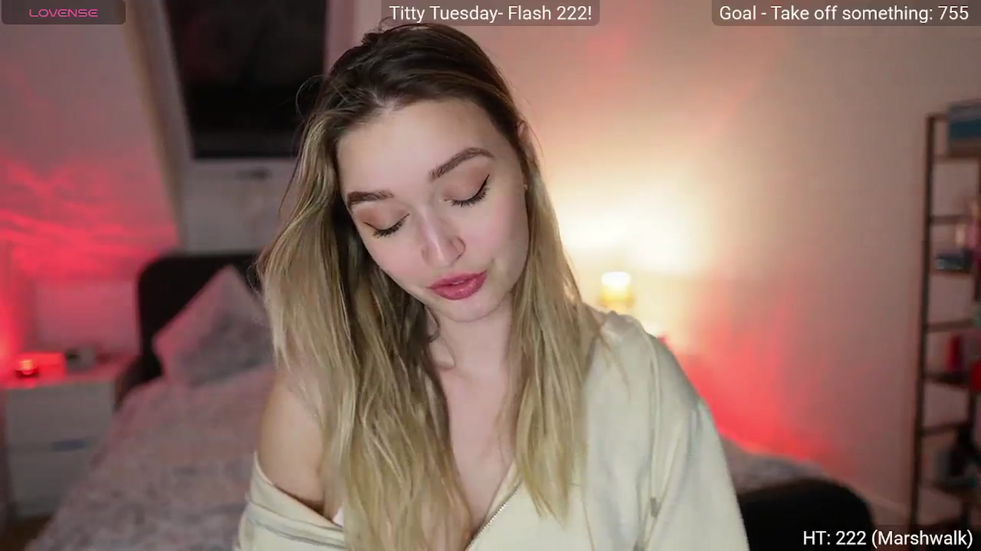 Gallery image thumbnail from Alexis__Texas's myfreecams stream on, 04/21/2026, 22:59 image 7 of 20