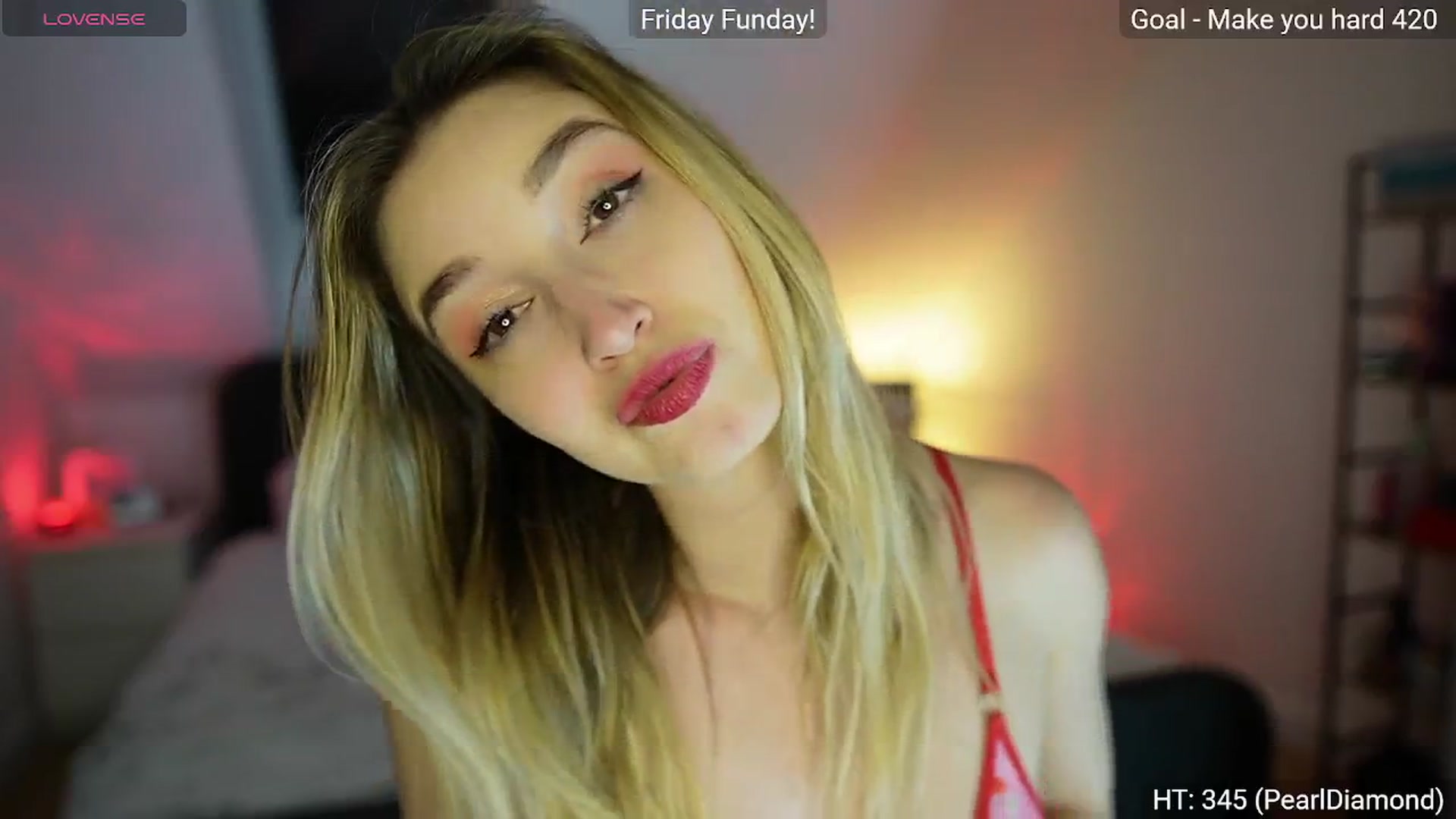 Gallery image thumbnail from Alexis__Texas's myfreecams stream on, 04/24/2026, 21:37 image 14 of 20