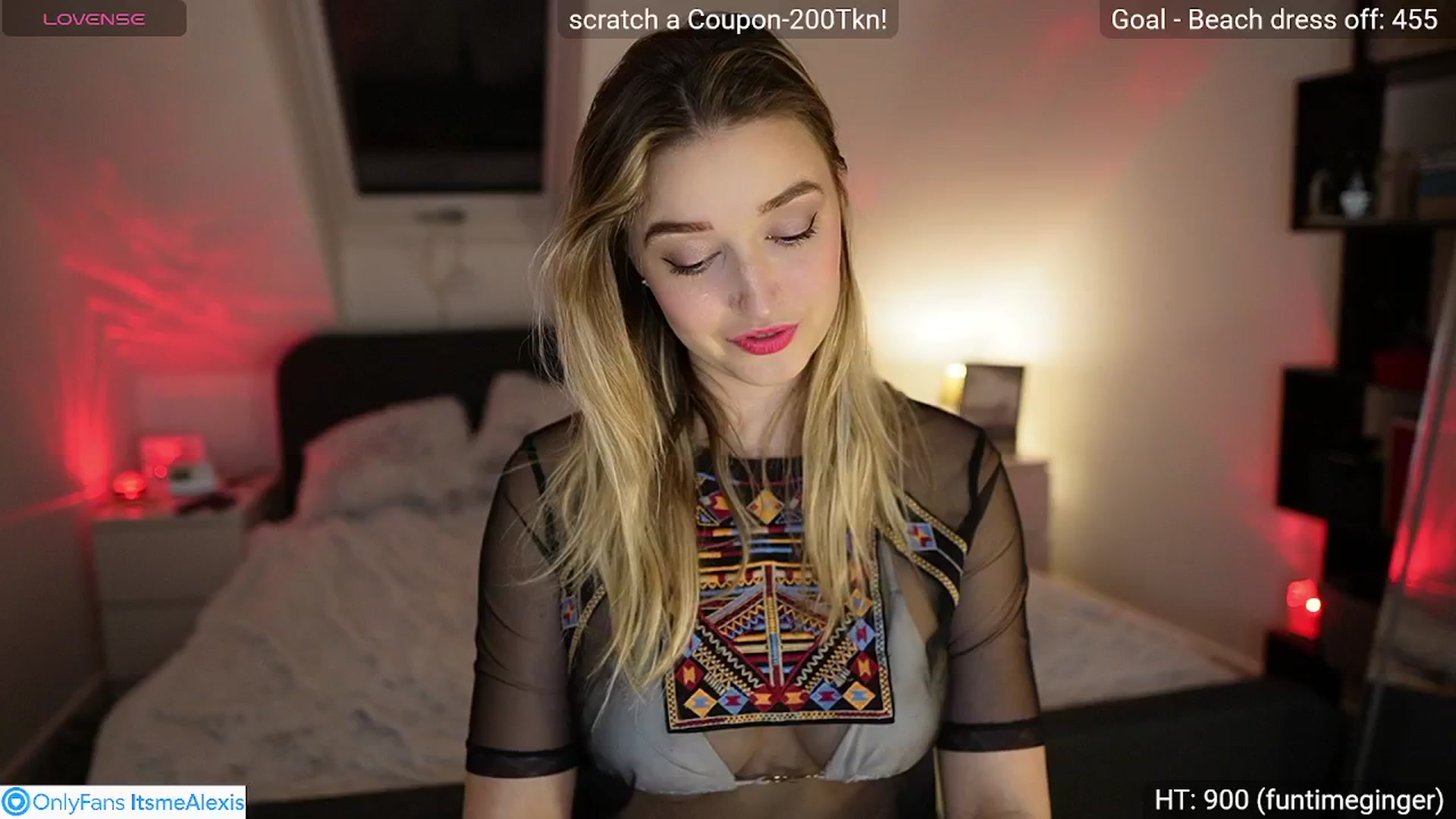 Gallery image thumbnail from Alexis__Texas's myfreecams stream on, 05/01/2026, 21:45 image 17 of 20