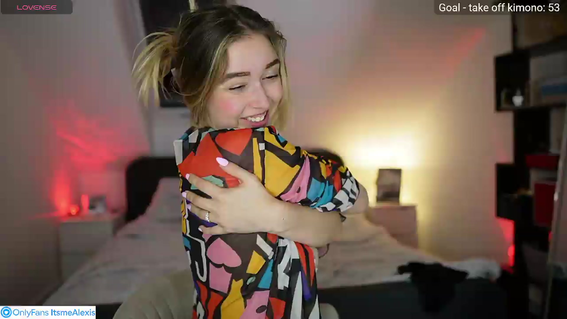 Gallery image thumbnail from Alexis__Texas's myfreecams stream on, 05/25/2026, 24:02 image 13 of 20