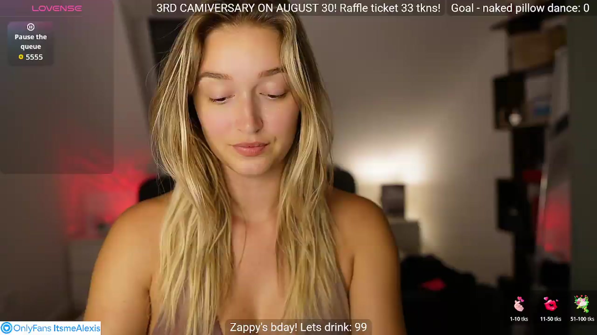 Gallery image thumbnail from Alexis__Texas's myfreecams stream on, 08/21/2026, 22:11 image 9 of 20