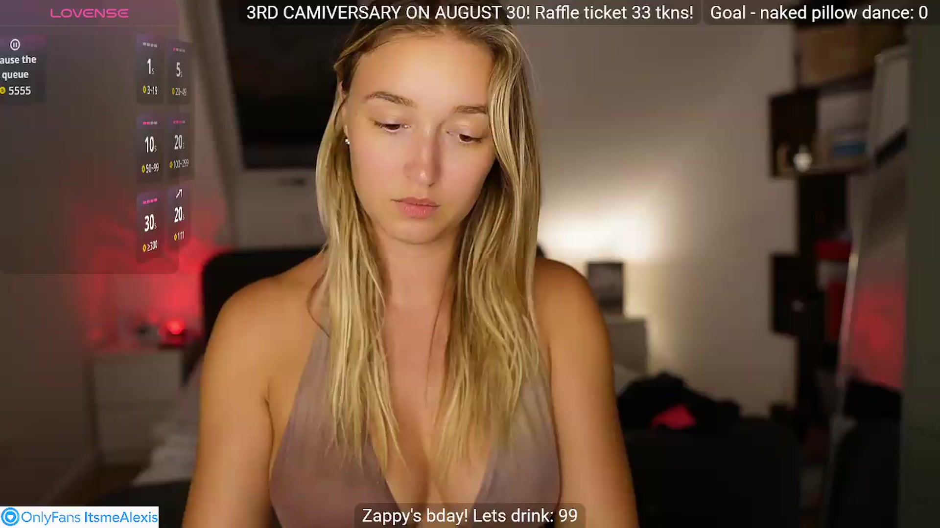 Gallery image thumbnail from Alexis__Texas's myfreecams stream on, 08/21/2026, 22:45 image 7 of 20