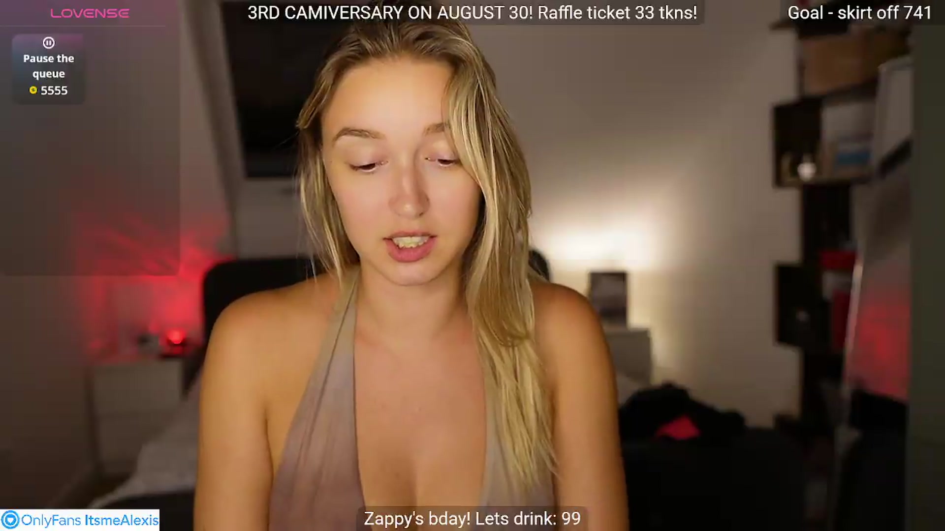 Gallery image thumbnail from Alexis__Texas's myfreecams stream on, 08/21/2026, 23:10 image 18 of 20