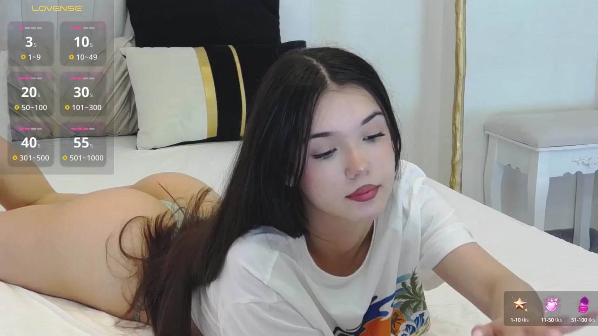 Gallery image thumbnail from AlexissDevine's myfreecams stream on, 07/16/2025, 08:02 image 3 of 20
