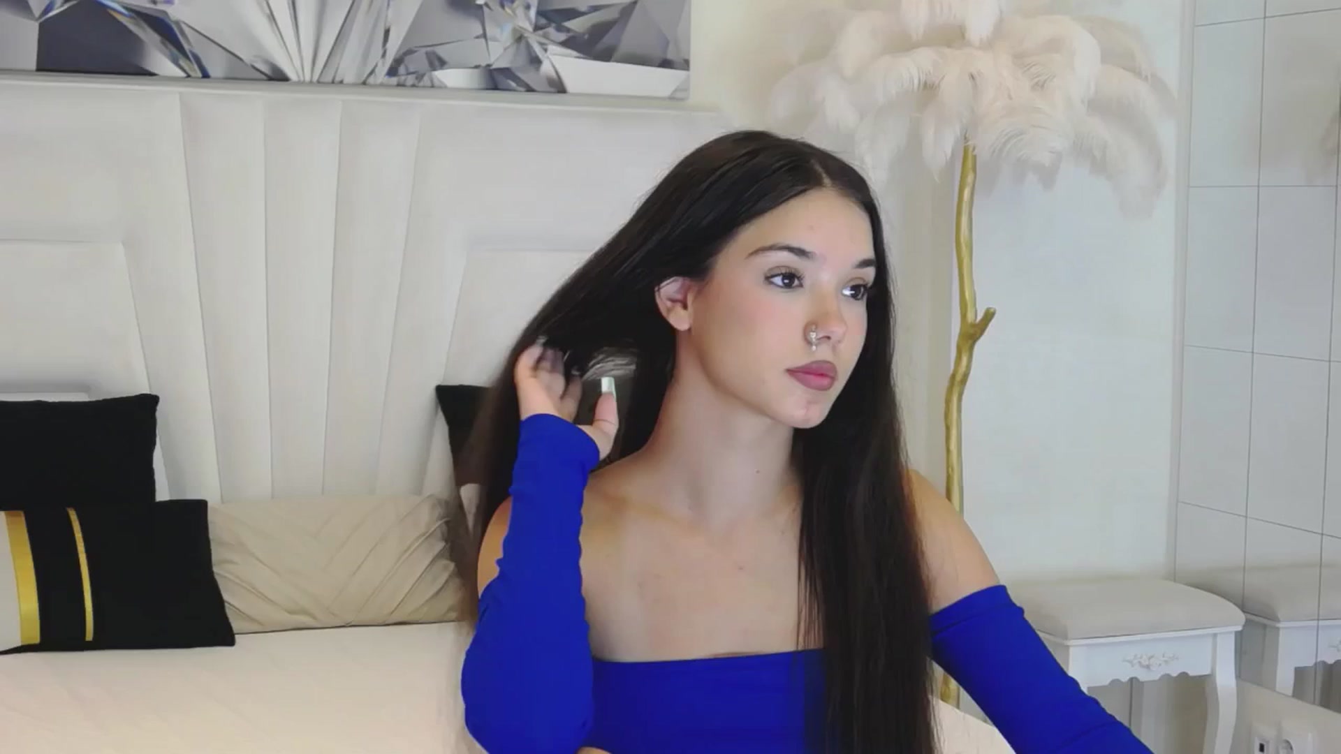 Gallery image thumbnail from AlexissDevine's myfreecams stream on, 08/03/2025, 10:55 image 4 of 20