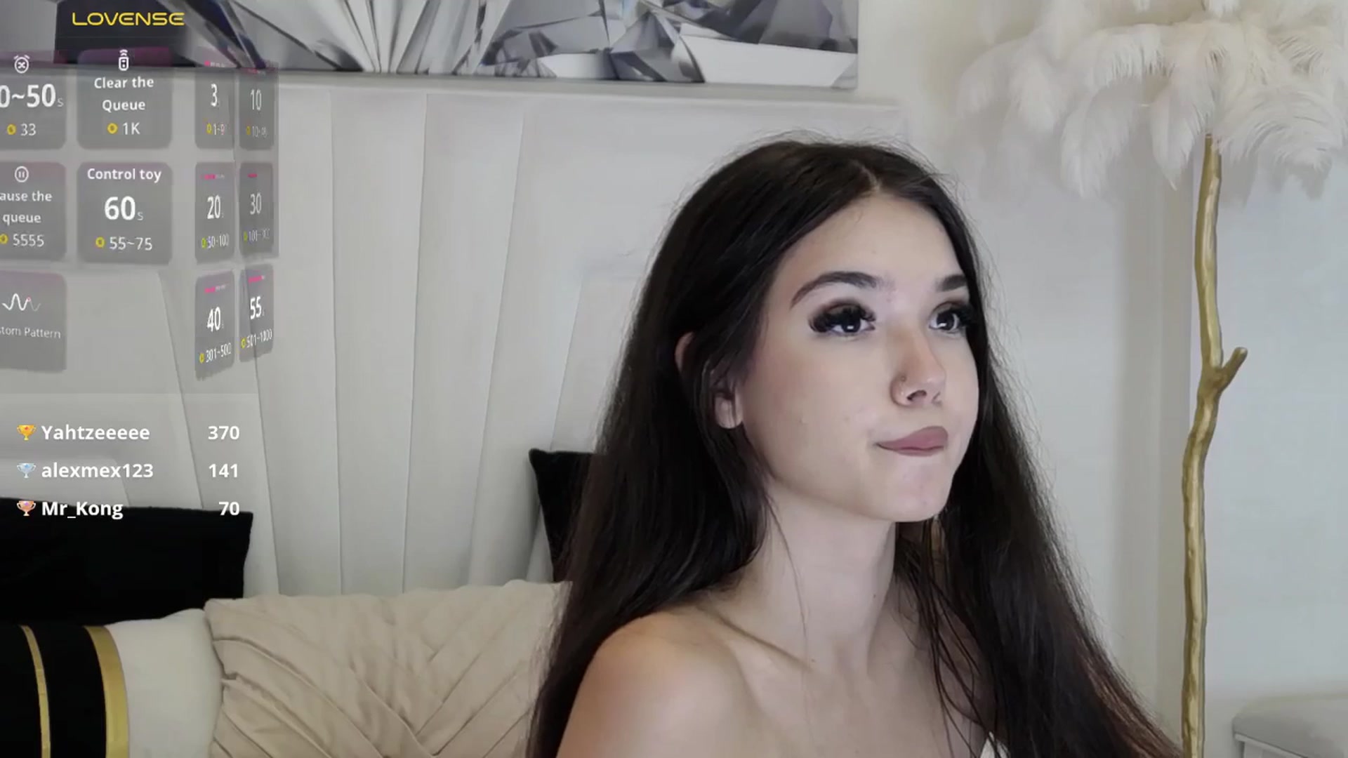Gallery image thumbnail from AlexissDevine's myfreecams stream on, 08/21/2025, 10:35 image 6 of 20