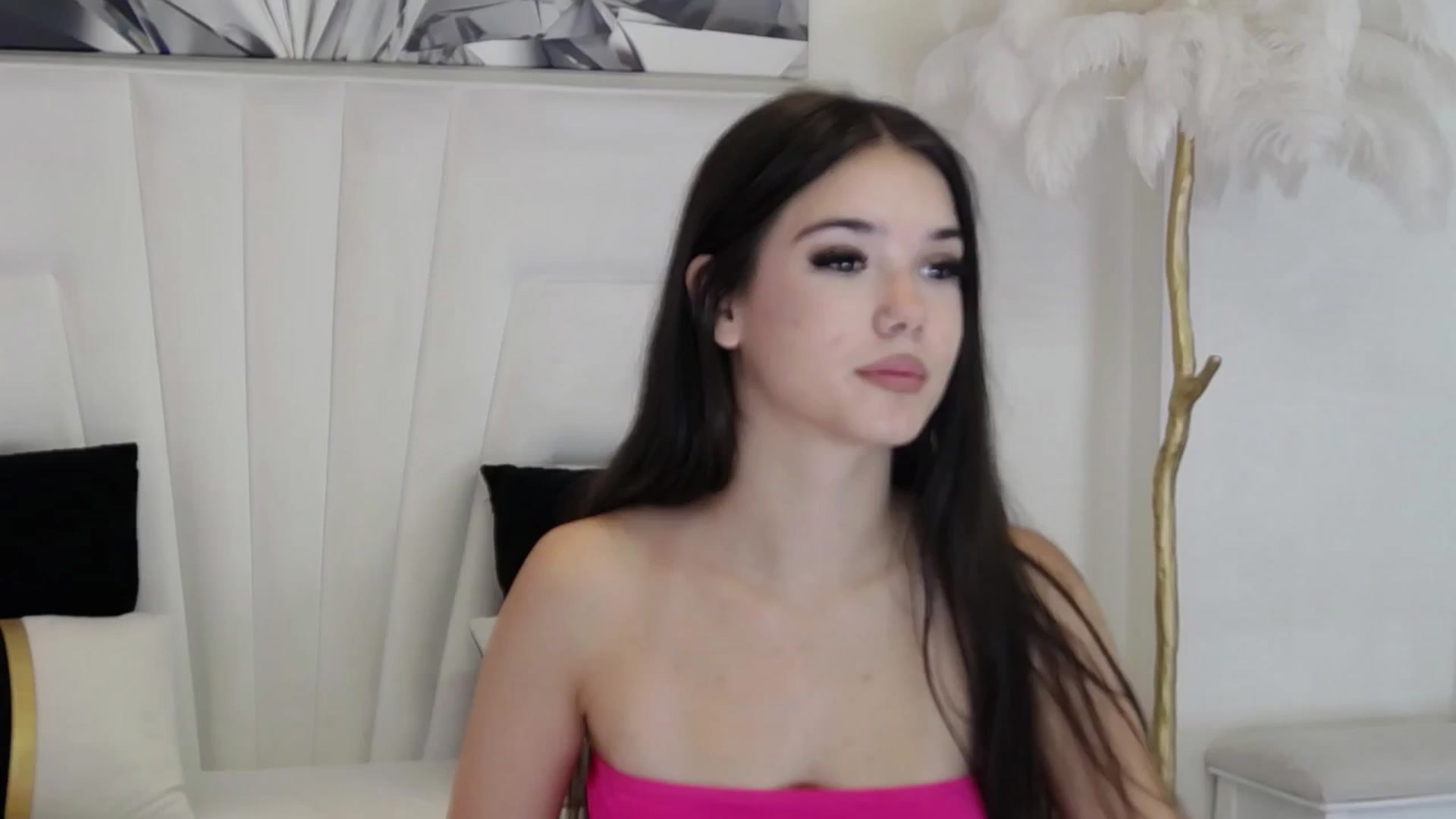 Gallery image thumbnail from AlexissDevine's myfreecams stream on, 08/28/2025, 08:31 image 20 of 20