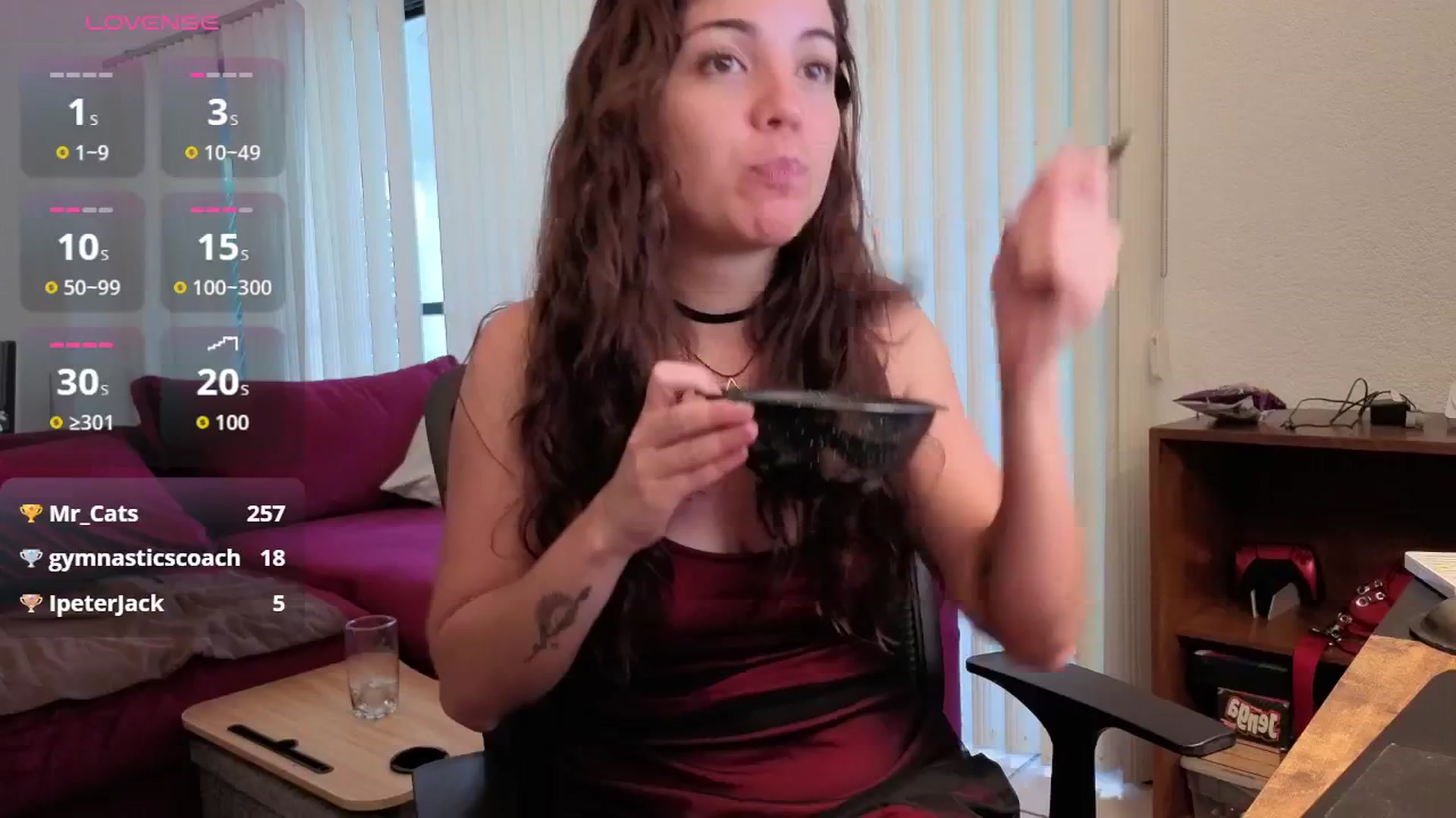 Gallery image thumbnail from Alexteasse's myfreecams stream on, 03/01/2026, 13:50 image 12 of 20