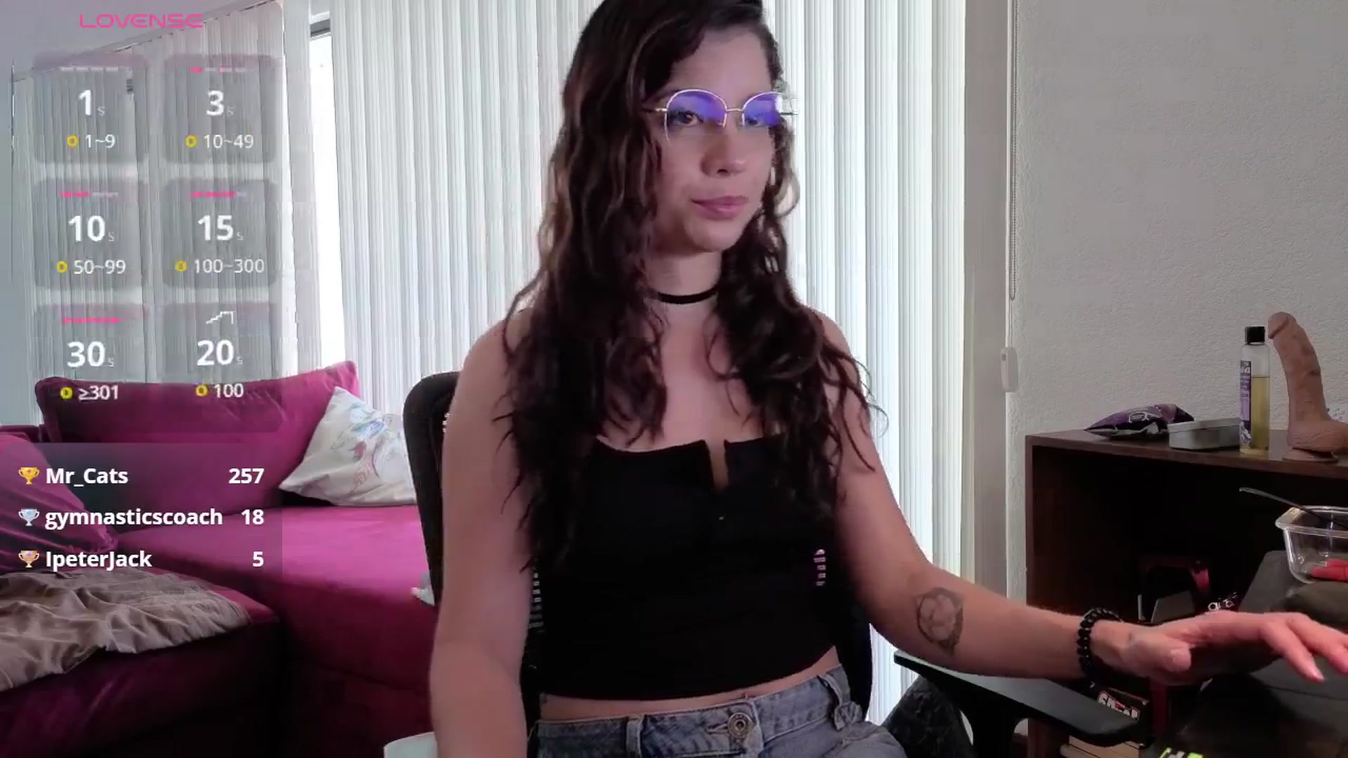 Gallery image thumbnail from Alexteasse's myfreecams stream on, 03/01/2026, 22:36 image 10 of 20