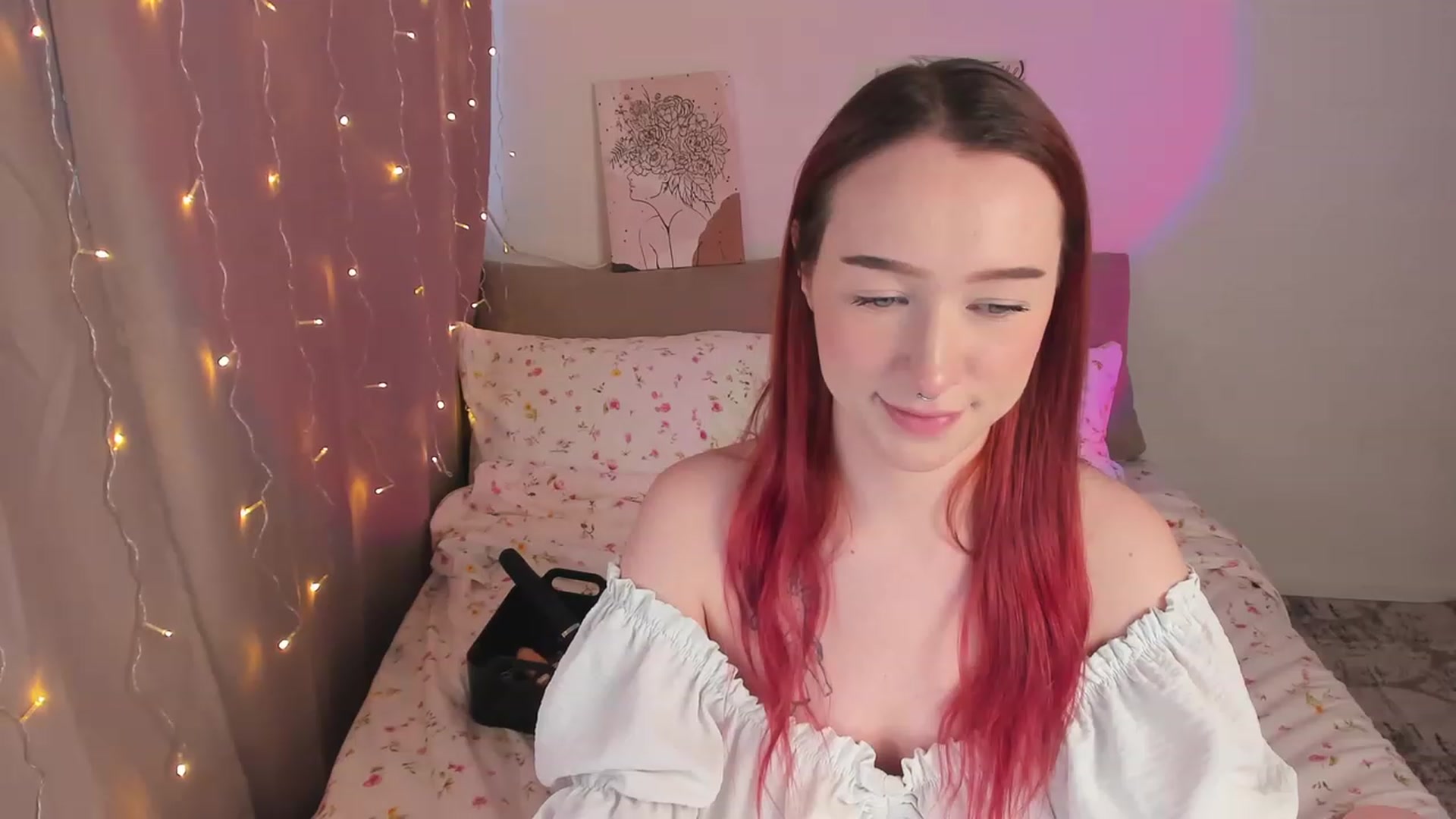 Gallery image thumbnail from AlexxDay's myfreecams stream on, 12/16/2022, 09:53 image 6 of 20