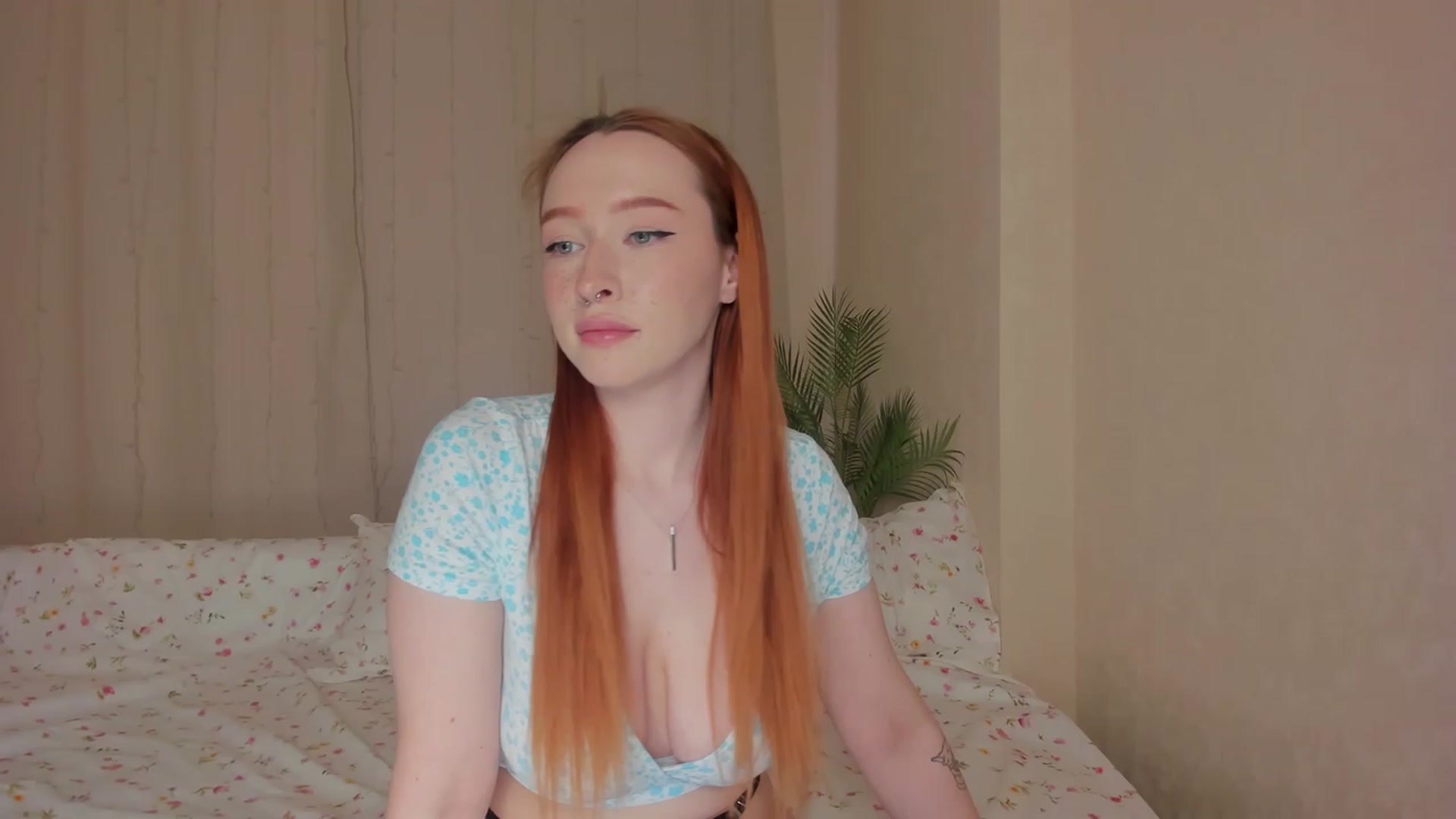 Gallery image thumbnail from AlexxDay's myfreecams stream on, 04/17/2023, 10:00 image 19 of 20