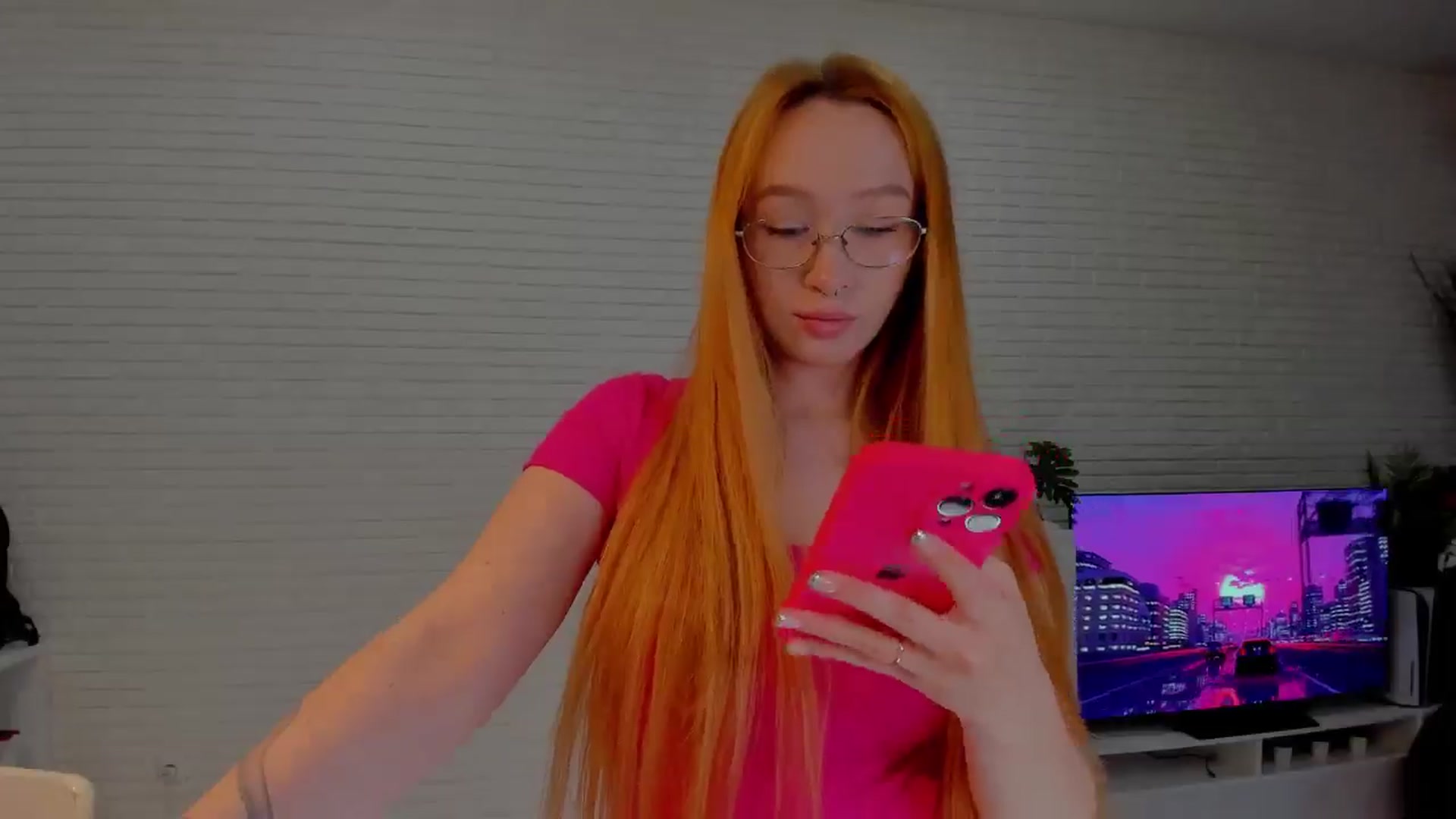 Gallery image thumbnail from AlexxDay's myfreecams stream on, 06/21/2024, 09:04 image 19 of 20