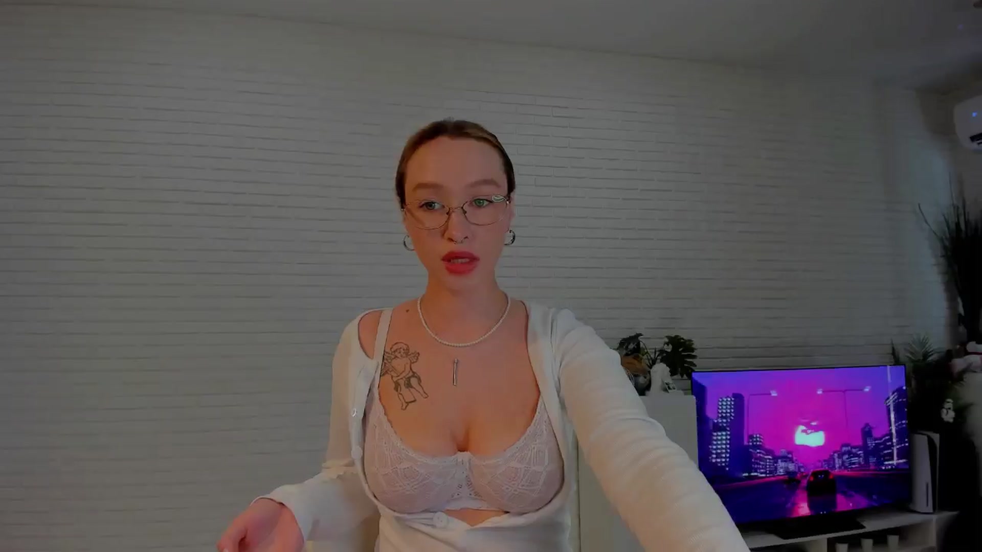 Gallery image thumbnail from AlexxDay's myfreecams stream on, 07/30/2024, 07:48 image 5 of 20