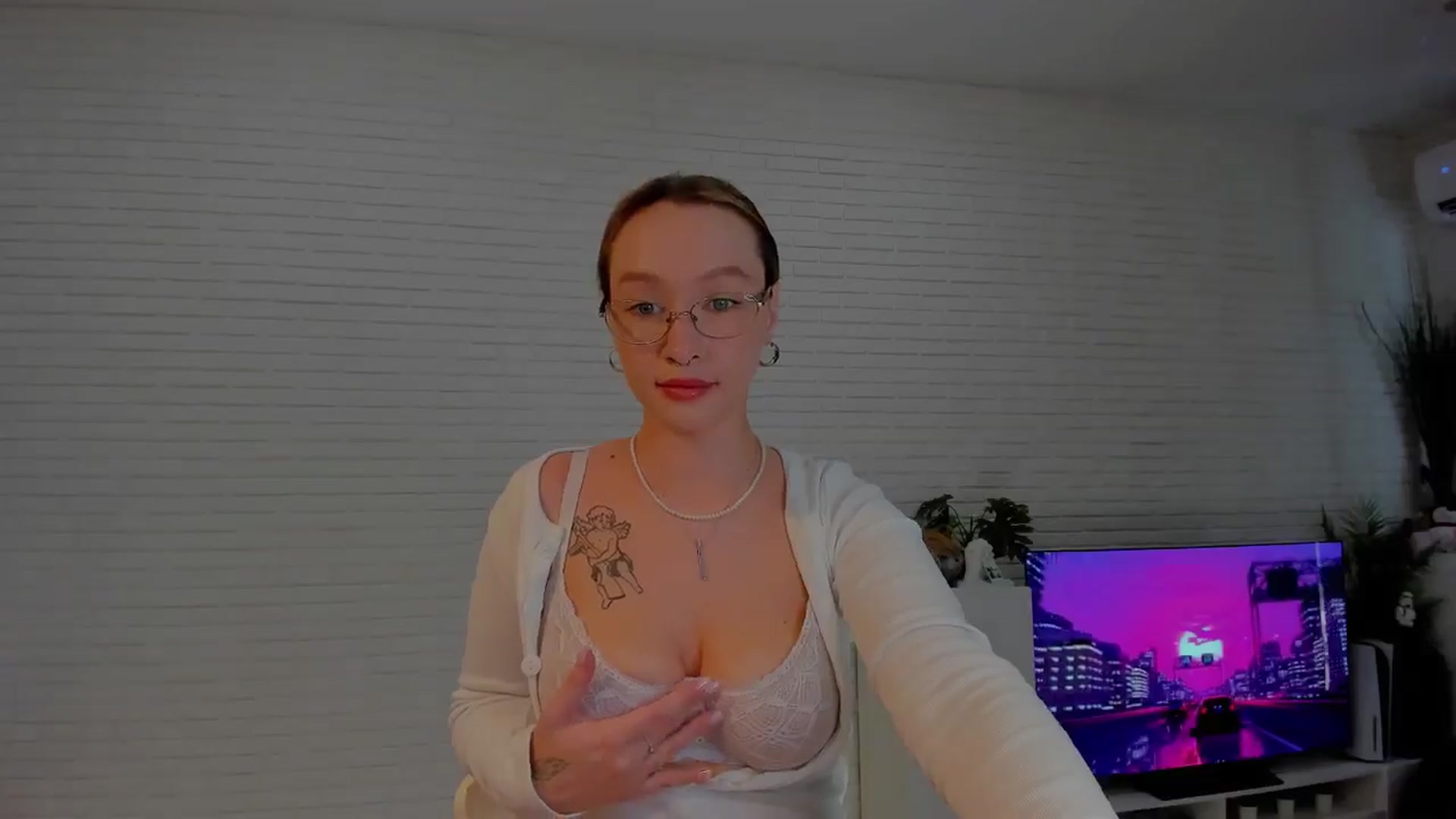 Gallery image thumbnail from AlexxDay's myfreecams stream on, 07/30/2024, 07:48 image 14 of 20