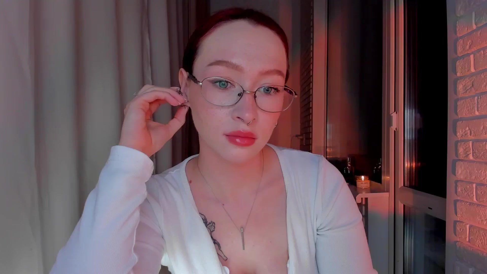 Gallery image thumbnail from AlexxDay's myfreecams stream on, 11/24/2024, 16:45 image 18 of 20