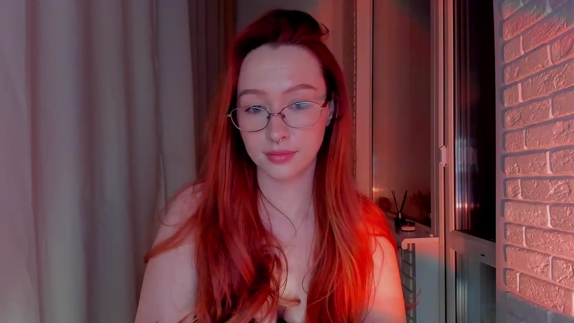 Gallery image thumbnail from AlexxDay's myfreecams stream on, 12/01/2024, 17:32 image 9 of 20