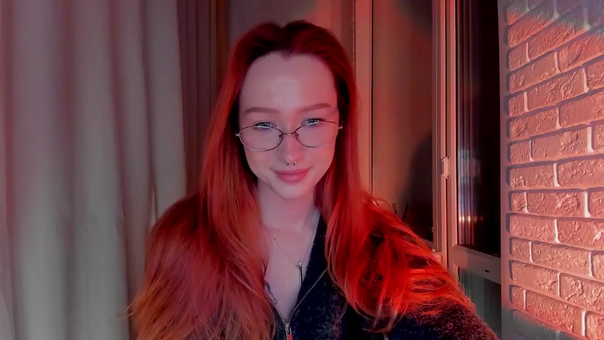 Gallery image thumbnail from AlexxDay's myfreecams stream on, 12/01/2024, 17:32 image 19 of 20