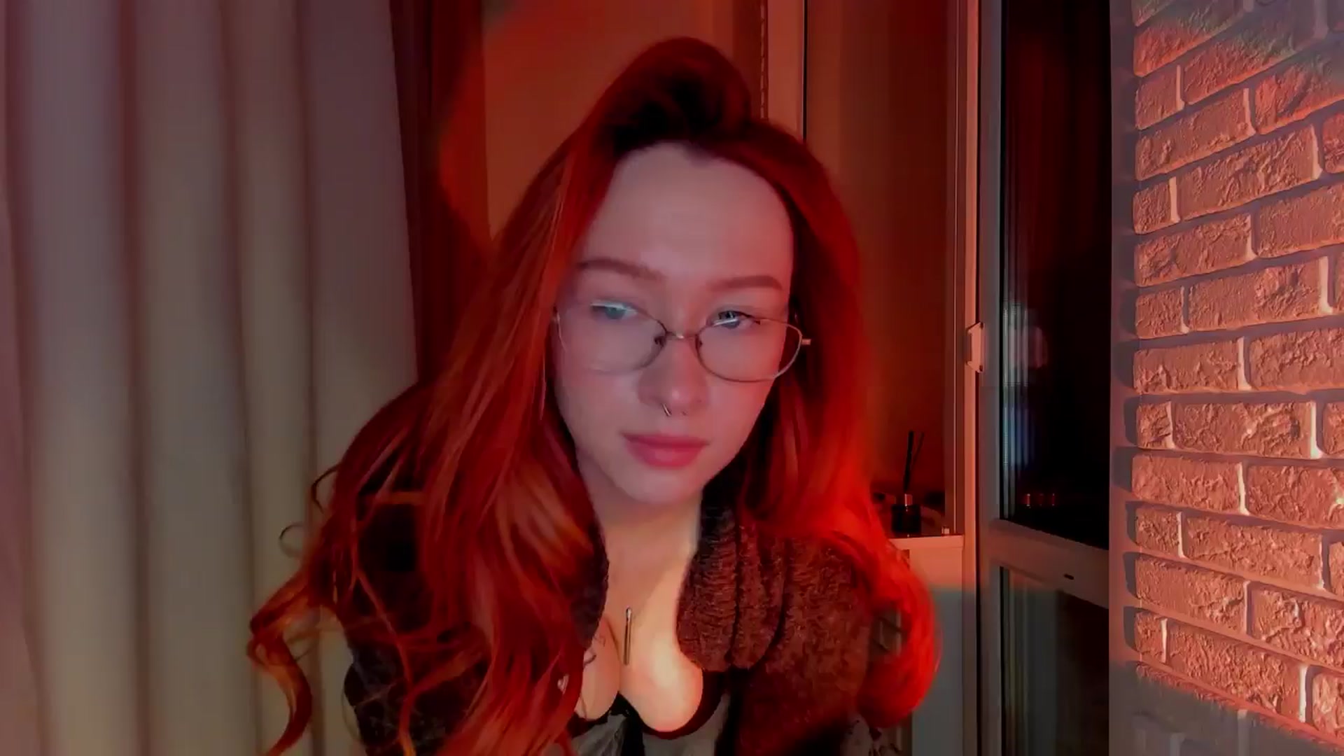 Gallery image thumbnail from AlexxDay's myfreecams stream on, 12/08/2024, 18:33 image 16 of 20