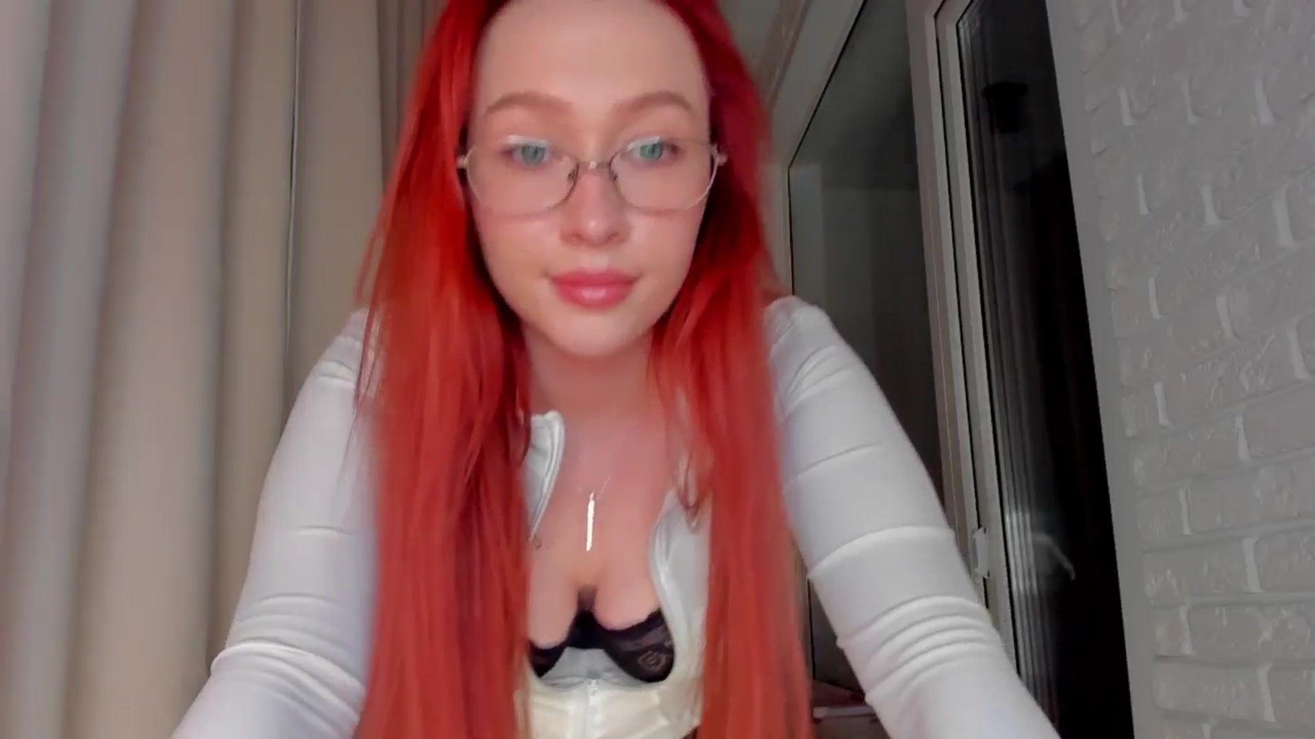 Gallery image thumbnail from AlexxDay's myfreecams stream on, 01/13/2025, 16:24 image 3 of 20