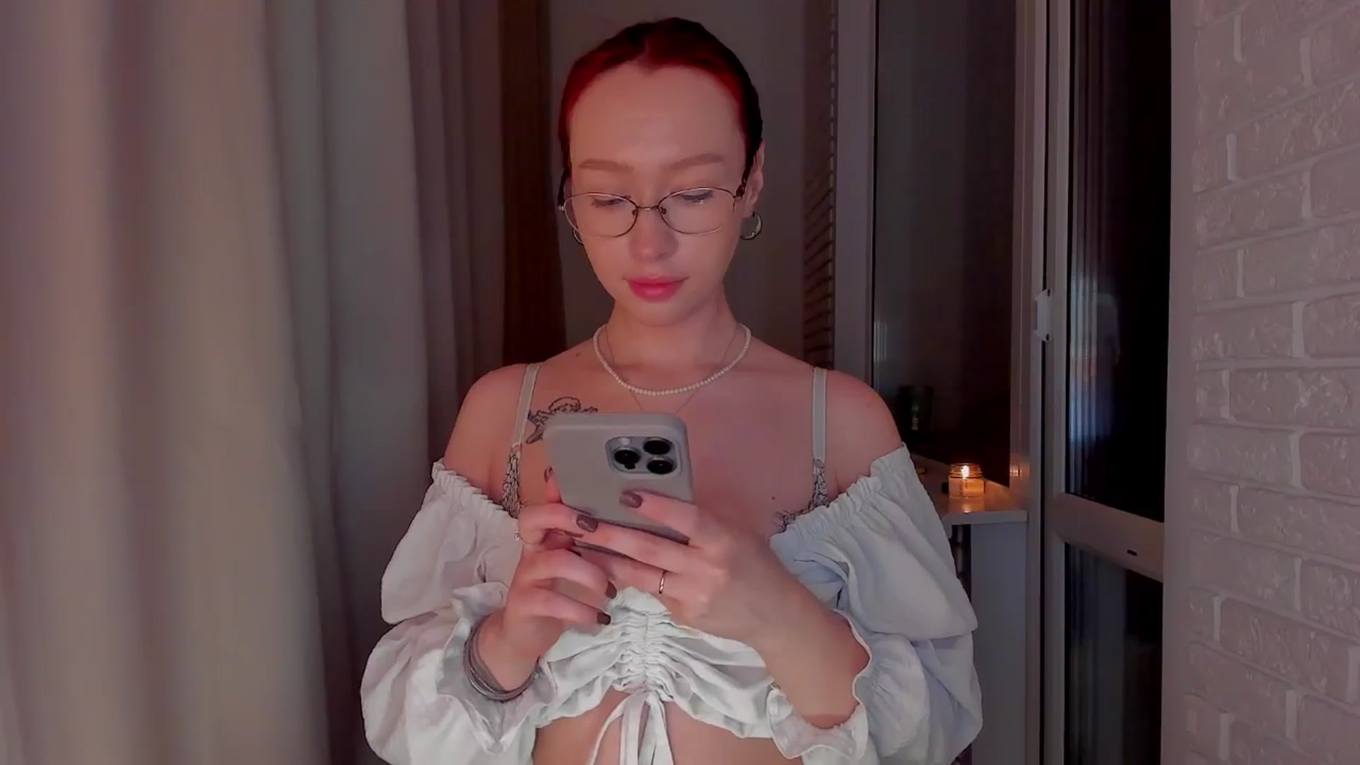 Gallery image thumbnail from AlexxDay's myfreecams stream on, 02/02/2025, 14:06 image 12 of 20