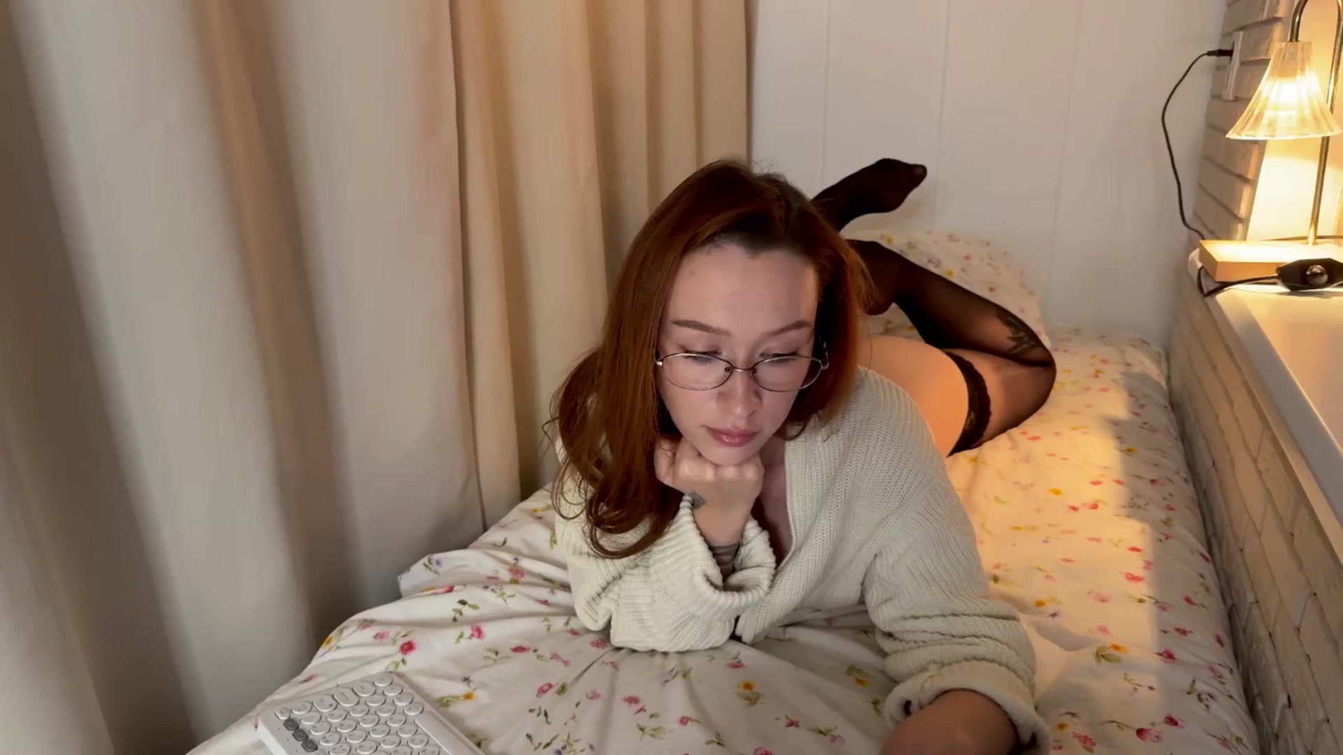 Gallery image thumbnail from AlexxDay's myfreecams stream on, 07/22/2025, 16:07 image 14 of 20