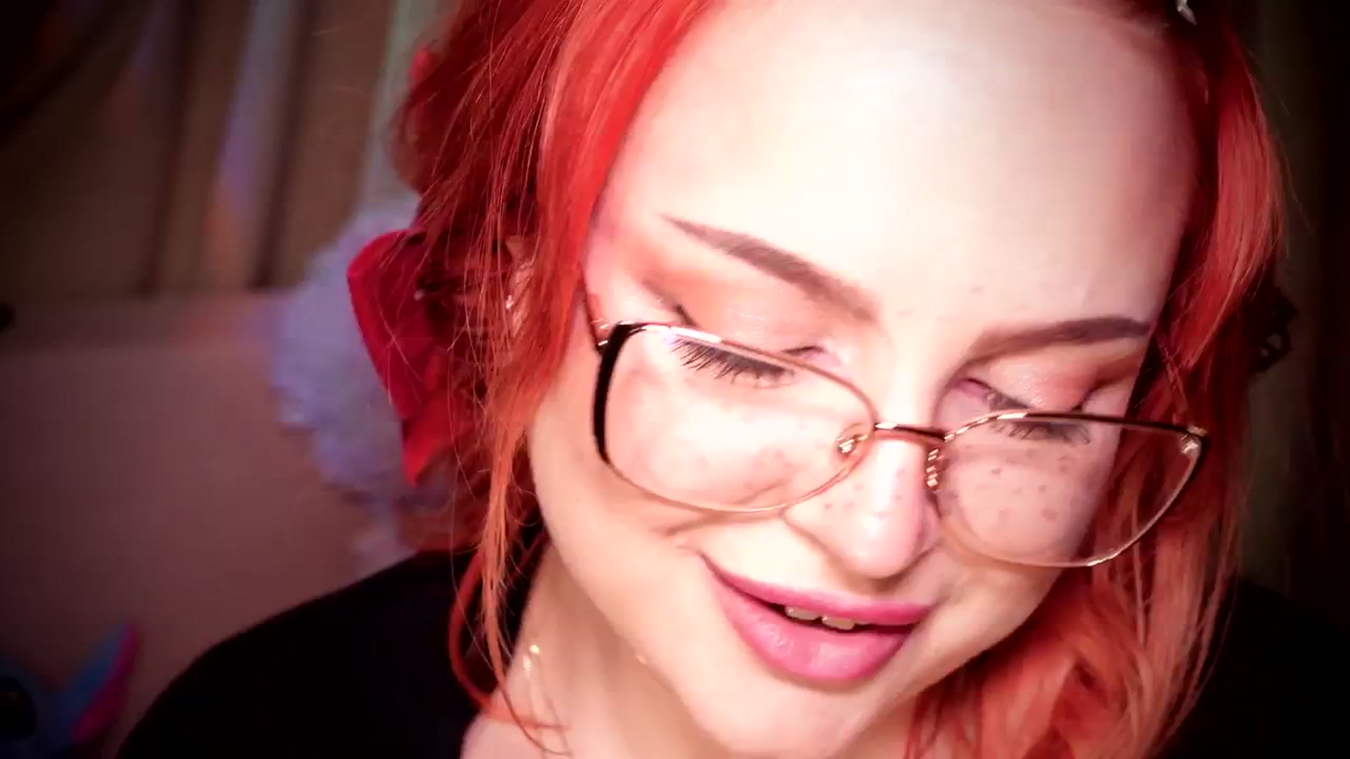 Gallery image thumbnail from AlexxaWild's myfreecams stream on, 11/16/2025, 22:27 image 10 of 20