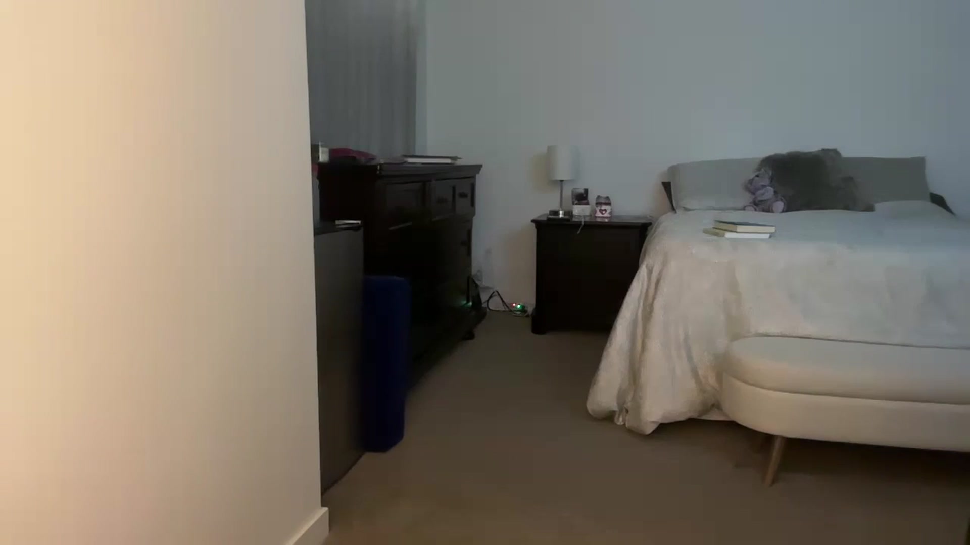 Gallery image thumbnail from Alexxi_Riley's myfreecams stream on, 04/07/2024, 05:48 image 9 of 20