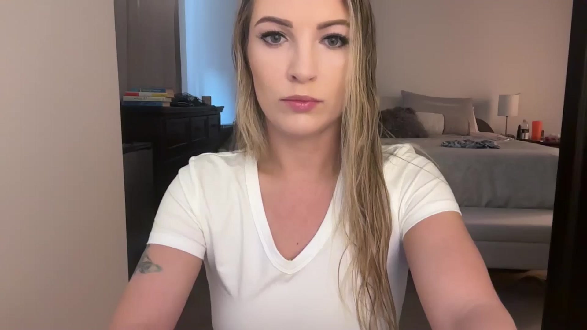 Gallery image thumbnail from Alexxi_Riley's myfreecams stream on, 07/06/2024, 15:06 image 4 of 20