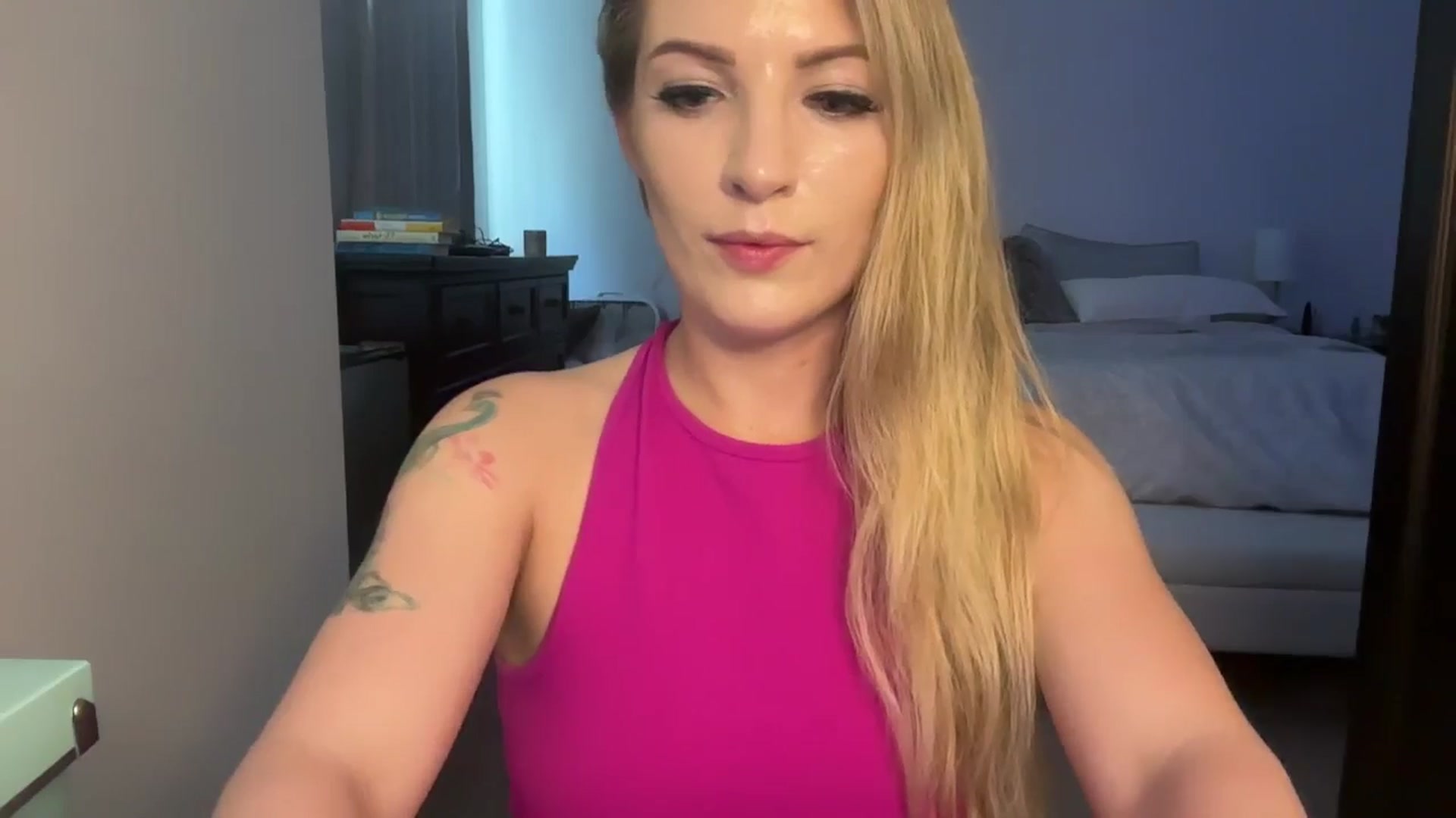 Gallery image thumbnail from Alexxi_Riley's myfreecams stream on, 07/06/2024, 21:55 image 20 of 20