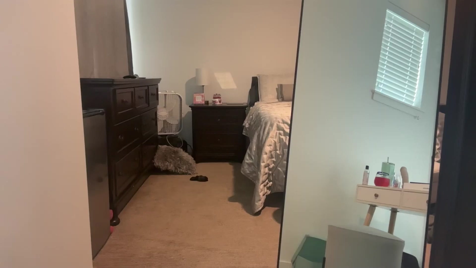 Gallery image thumbnail from Alexxi_Riley's myfreecams stream on, 07/24/2024, 23:39 image 1 of 20