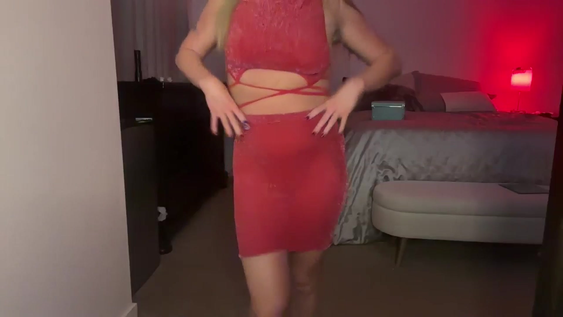 Gallery image thumbnail from Alexxi_Riley's myfreecams stream on, 08/28/2024, 08:14 image 7 of 20
