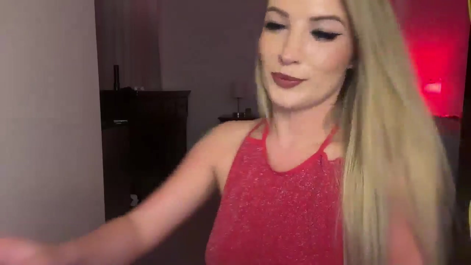 Gallery image thumbnail from Alexxi_Riley's myfreecams stream on, 08/28/2024, 08:14 image 2 of 20