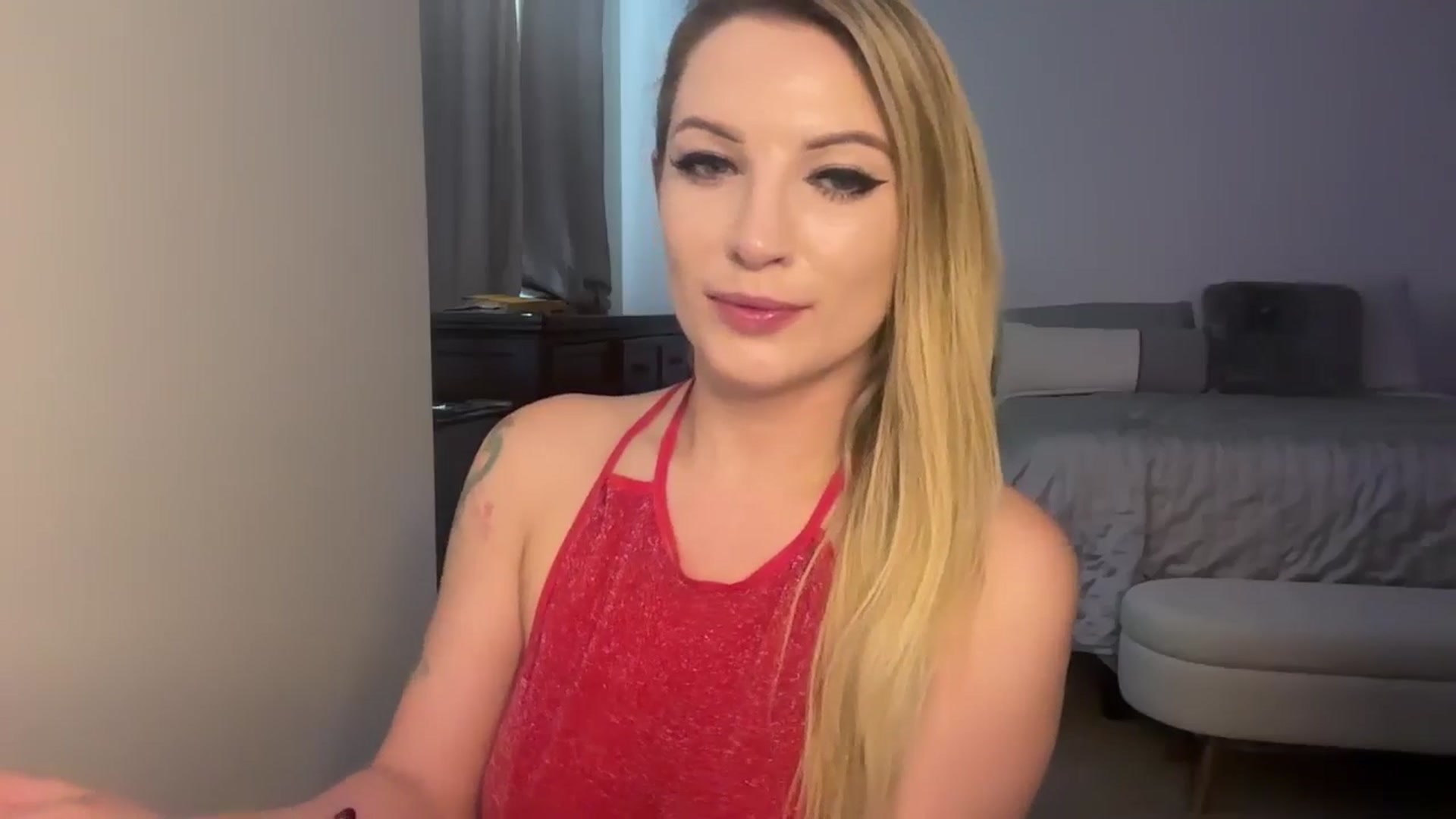 Gallery image thumbnail from Alexxi_Riley's myfreecams stream on, 09/10/2024, 18:21 image 20 of 20