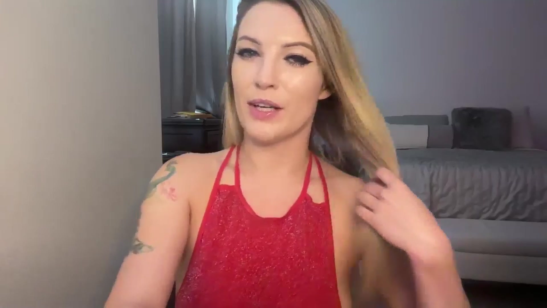 Gallery image thumbnail from Alexxi_Riley's myfreecams stream on, 09/10/2024, 19:40 image 6 of 20