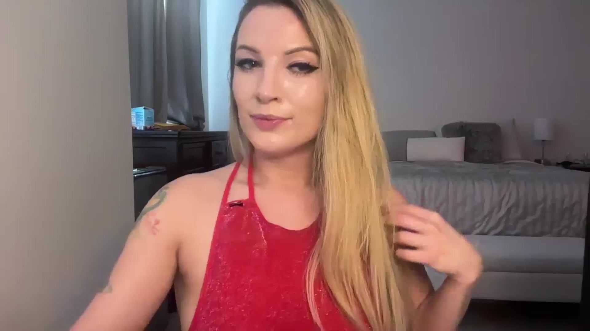 Gallery image thumbnail from Alexxi_Riley's myfreecams stream on, 09/10/2024, 20:53 image 15 of 20