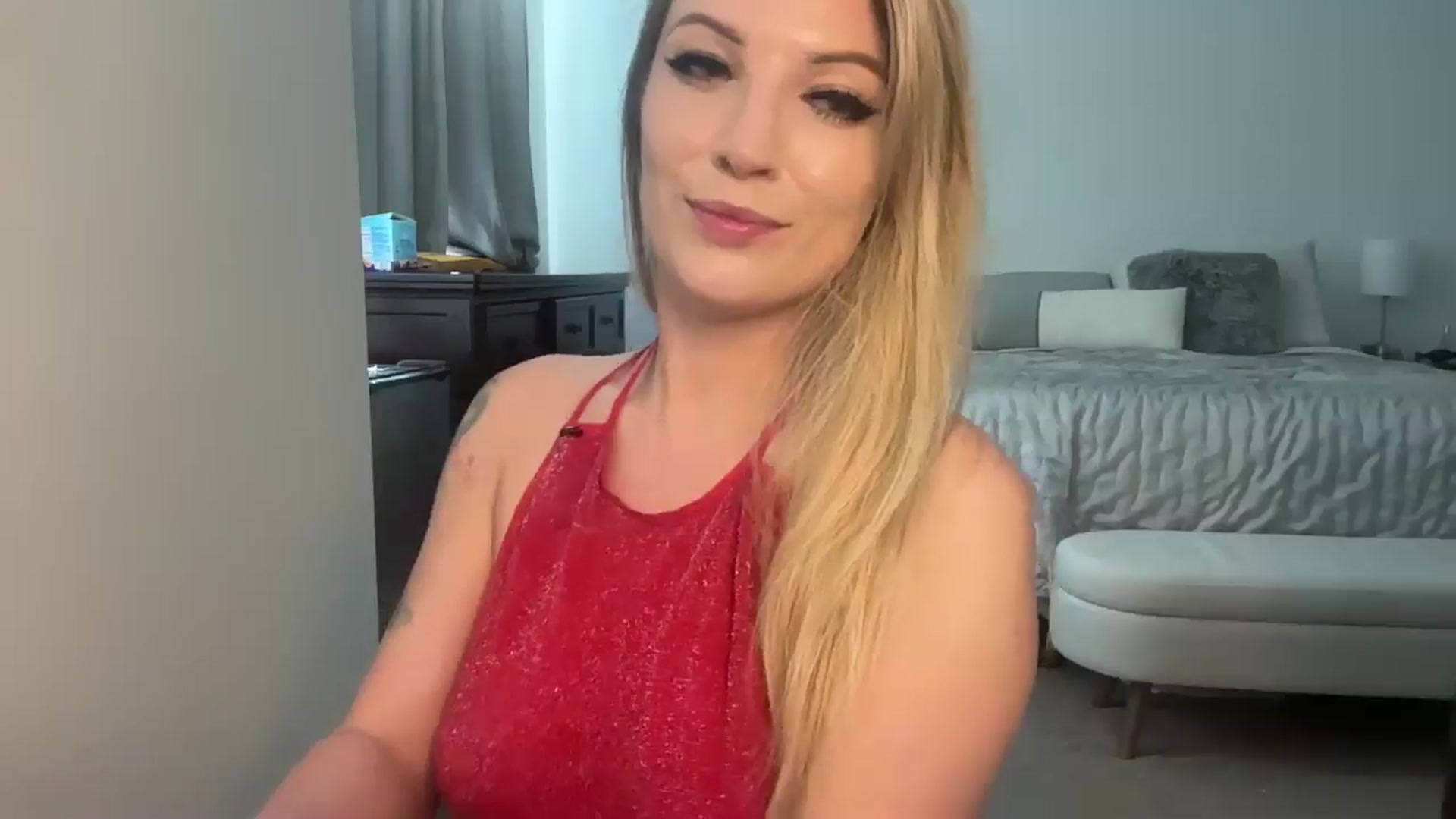 Gallery image thumbnail from Alexxi_Riley's myfreecams stream on, 09/10/2024, 21:14 image 15 of 20
